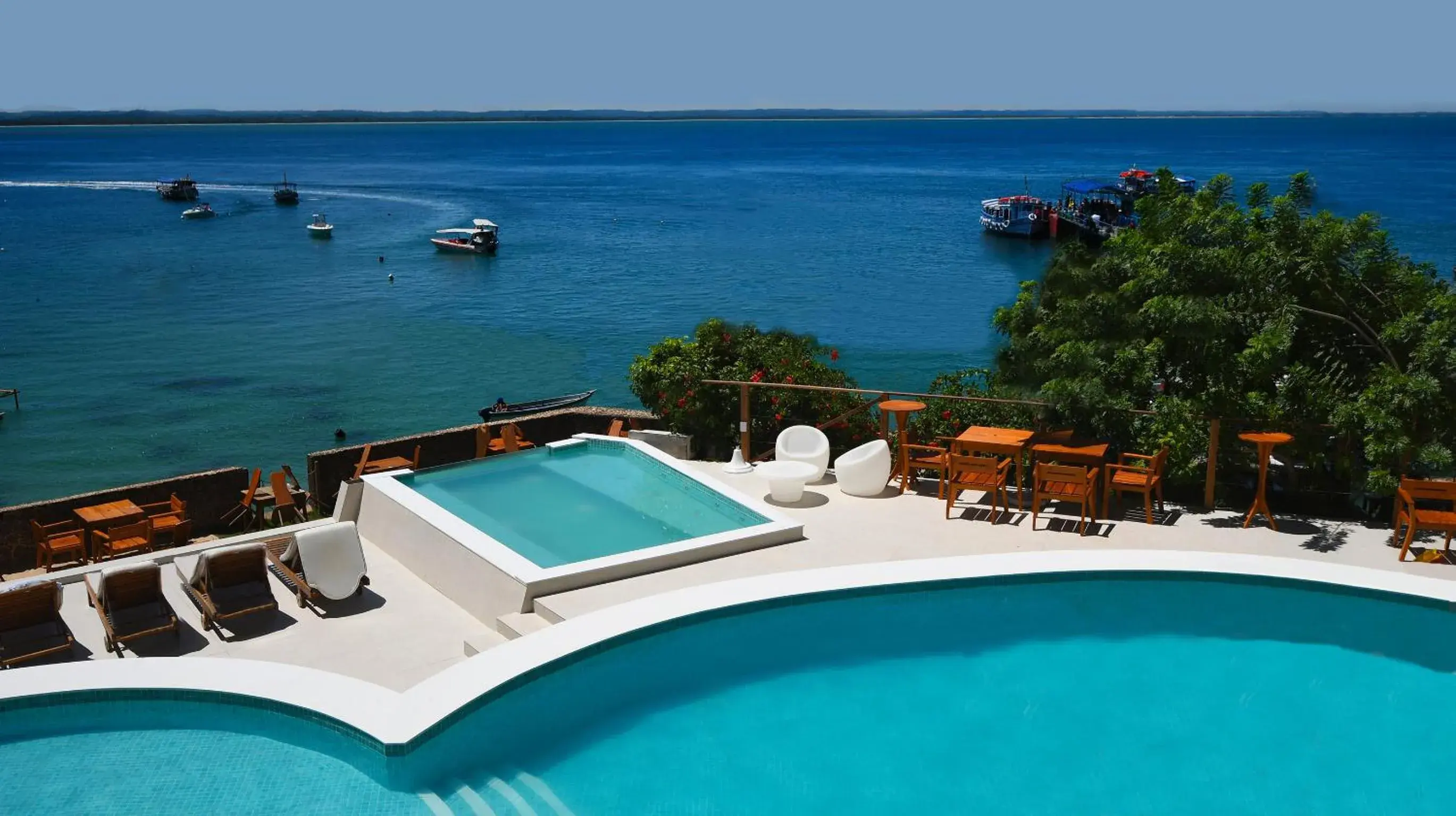 Pool view in Hotel Portaló Pool view in Hotel Portaló