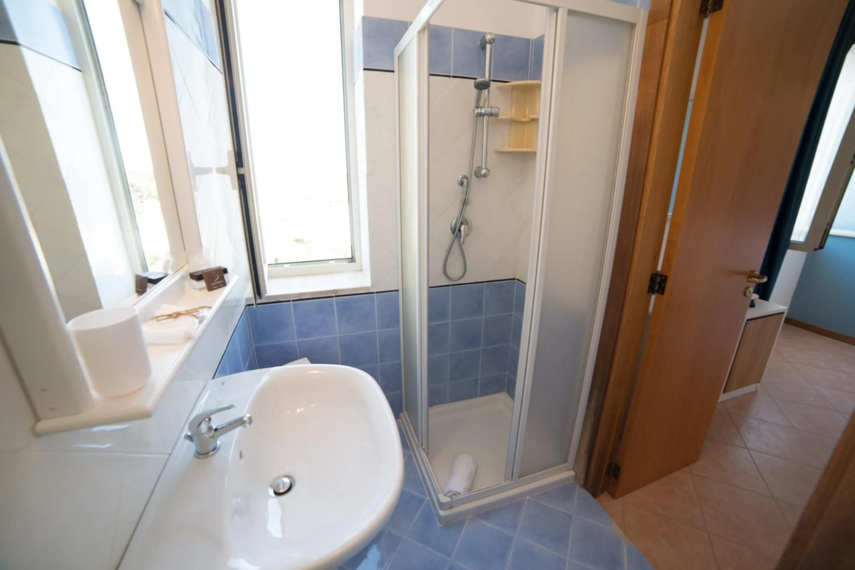 Gatto Bianco Casalabate