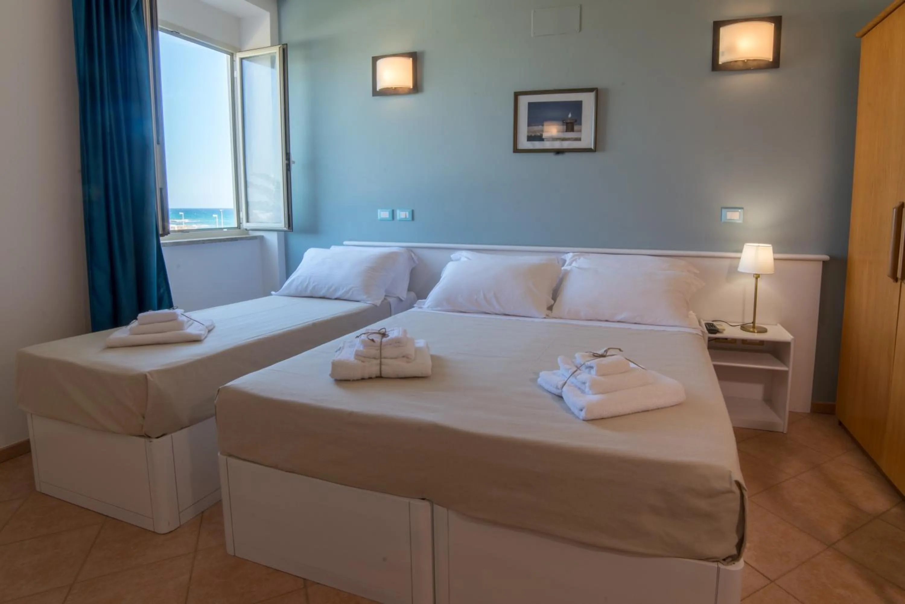 Gatto Bianco Casalabate