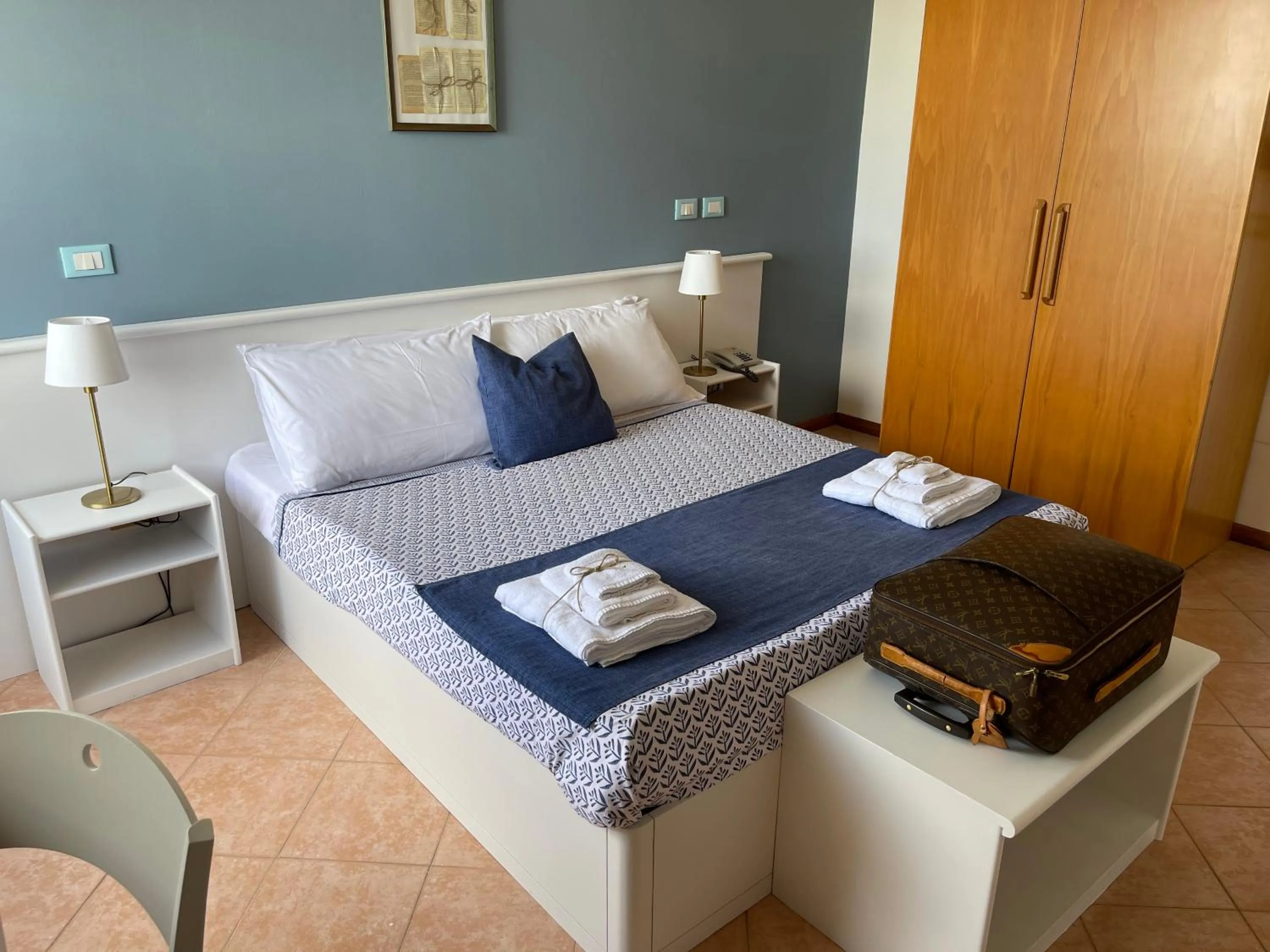 Gatto Bianco Casalabate