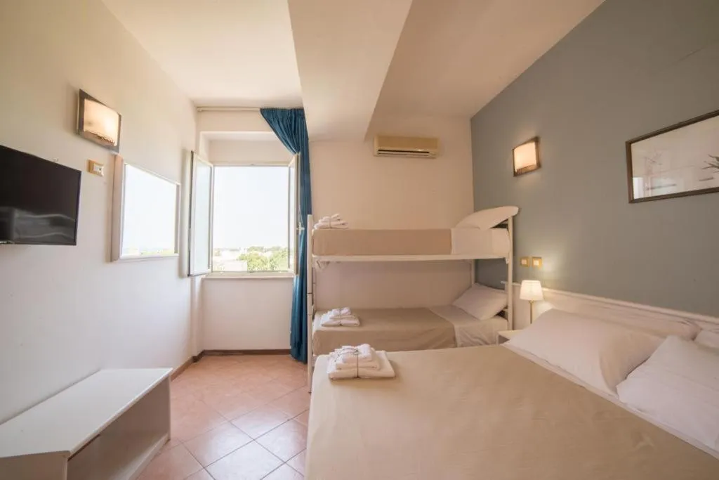 Gatto Bianco Casalabate