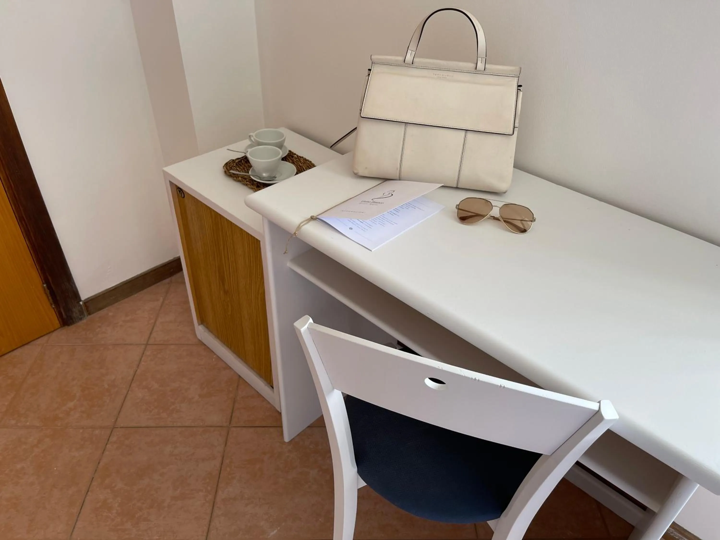 Gatto Bianco Casalabate