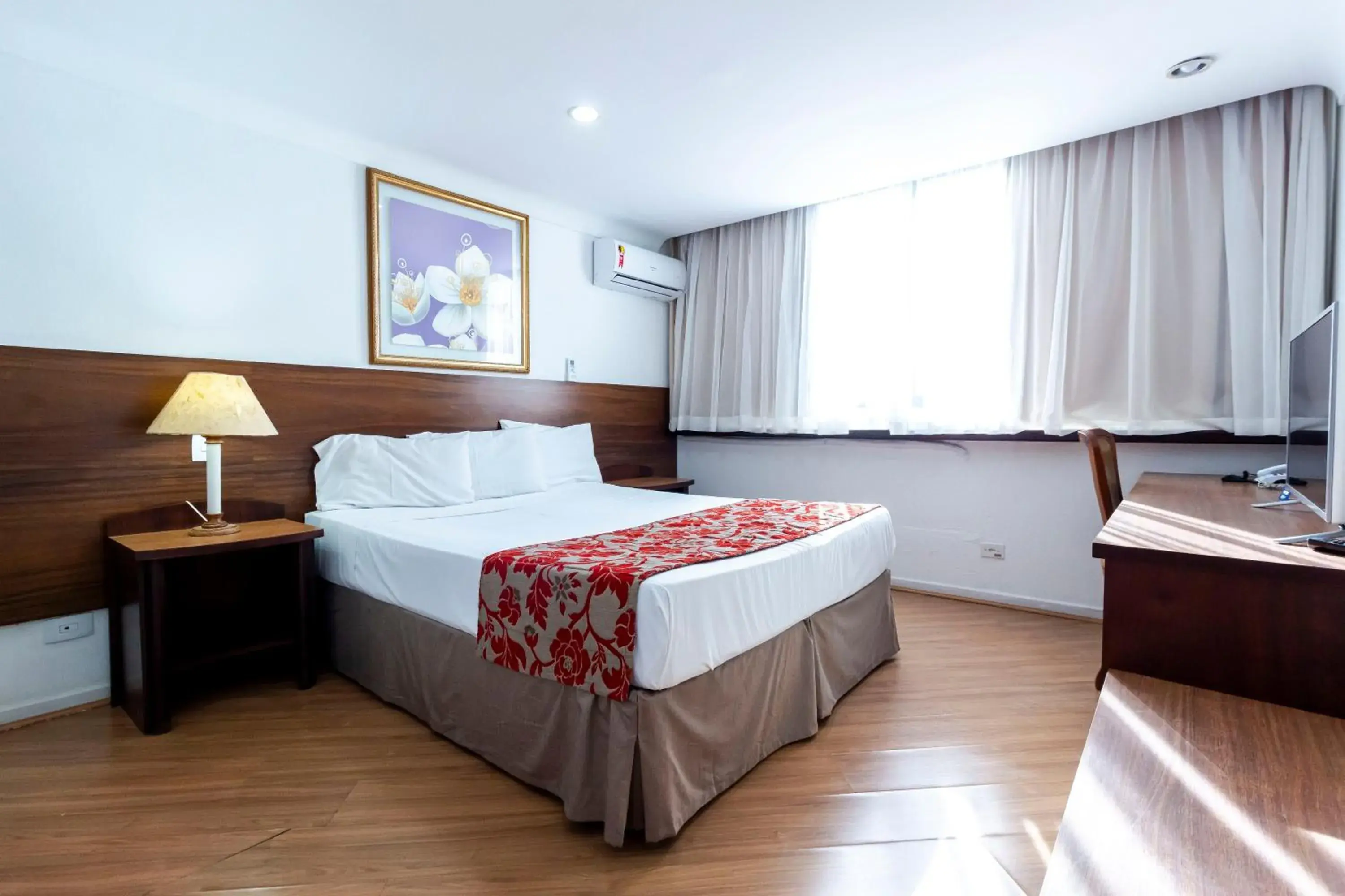 Bed in Hotel Dan Inn Curitiba Centro By Nacional Inn Bed in Hotel Dan Inn Curitiba Centro By Nacional Inn