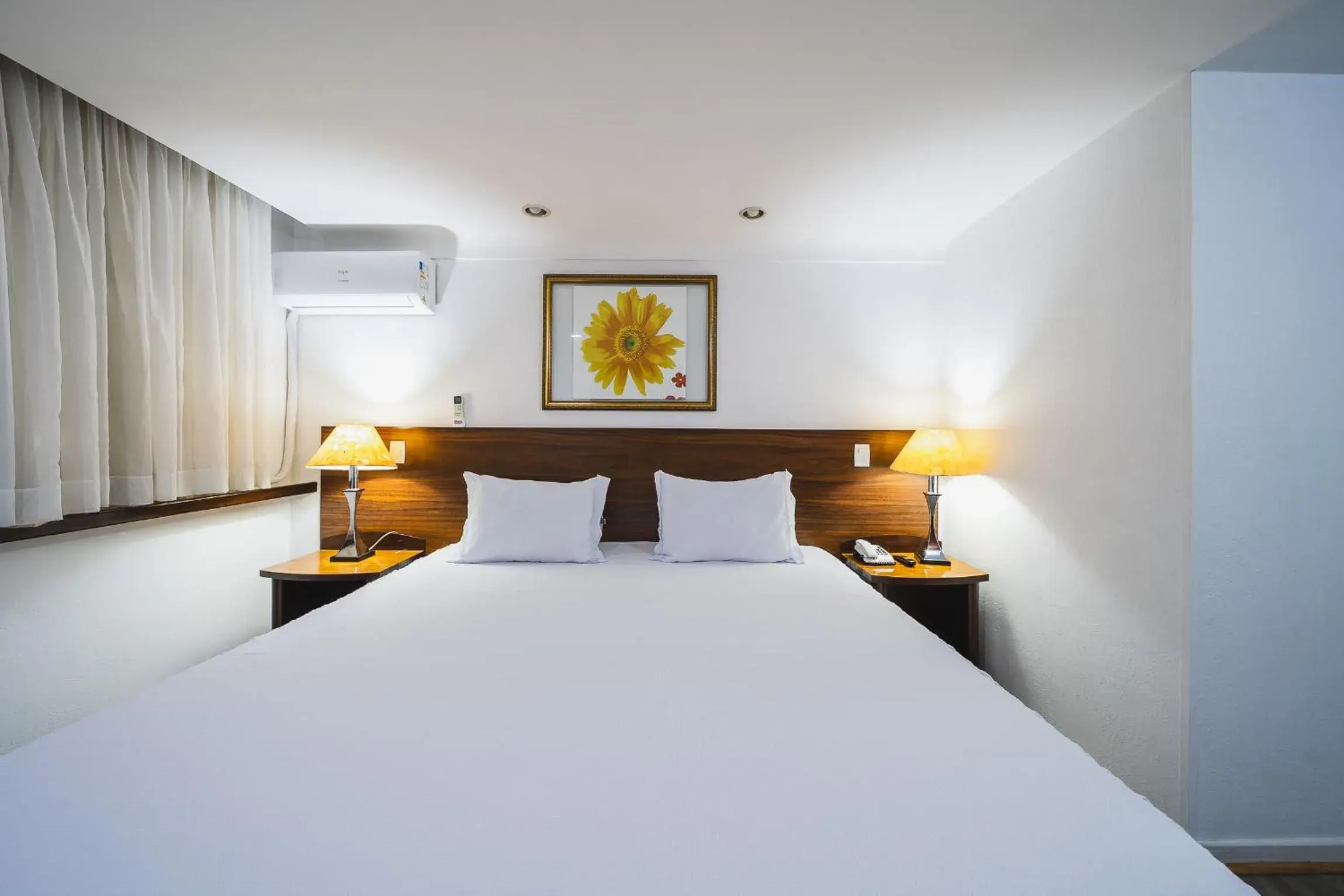 Executive Suite in Hotel Dan Inn Curitiba Centro By Nacional Inn Executive Suite in Hotel Dan Inn Curitiba Centro By Nacional Inn