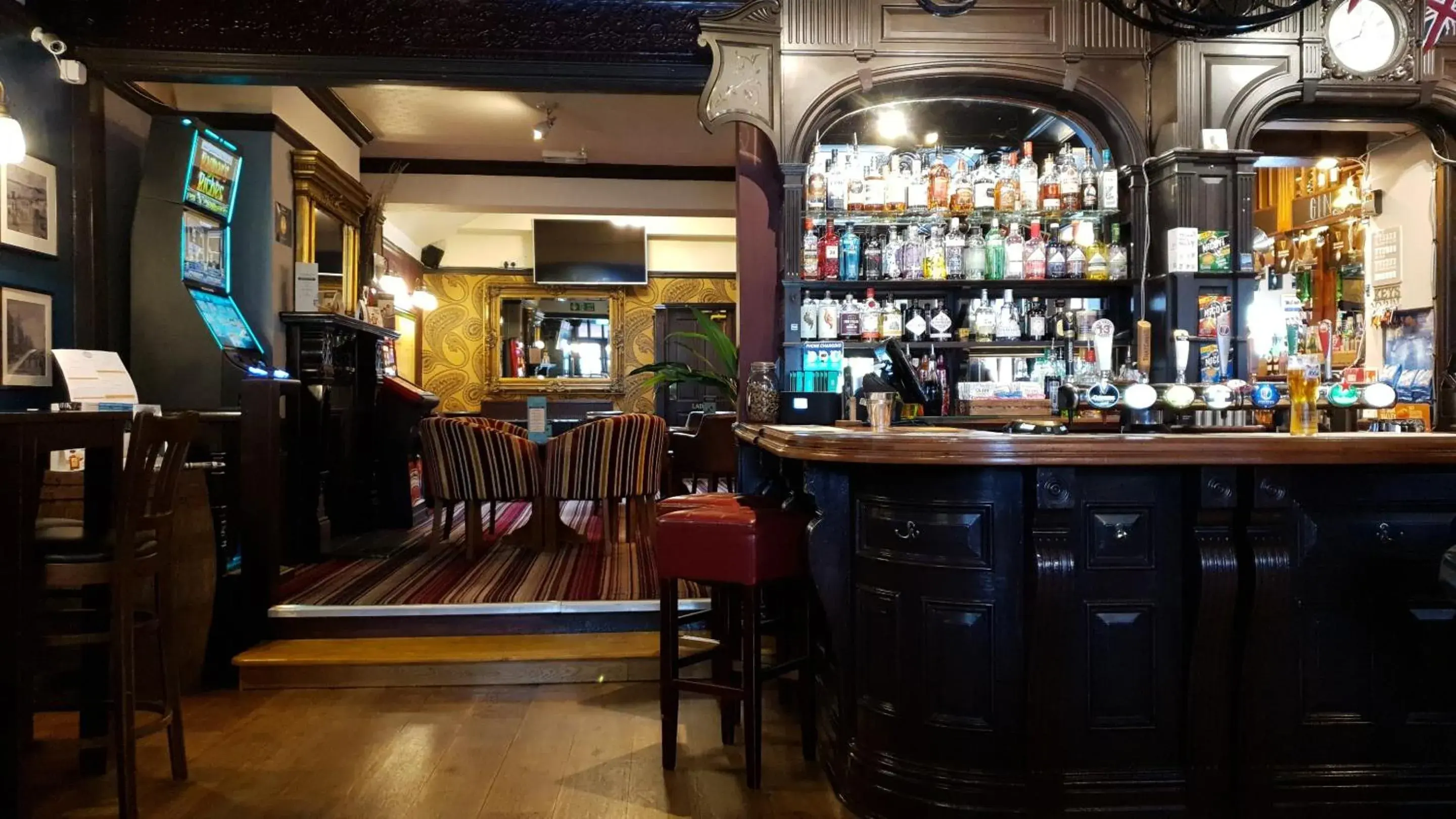 Lounge or bar in The Grapes Pub Lounge or bar in The Grapes Pub