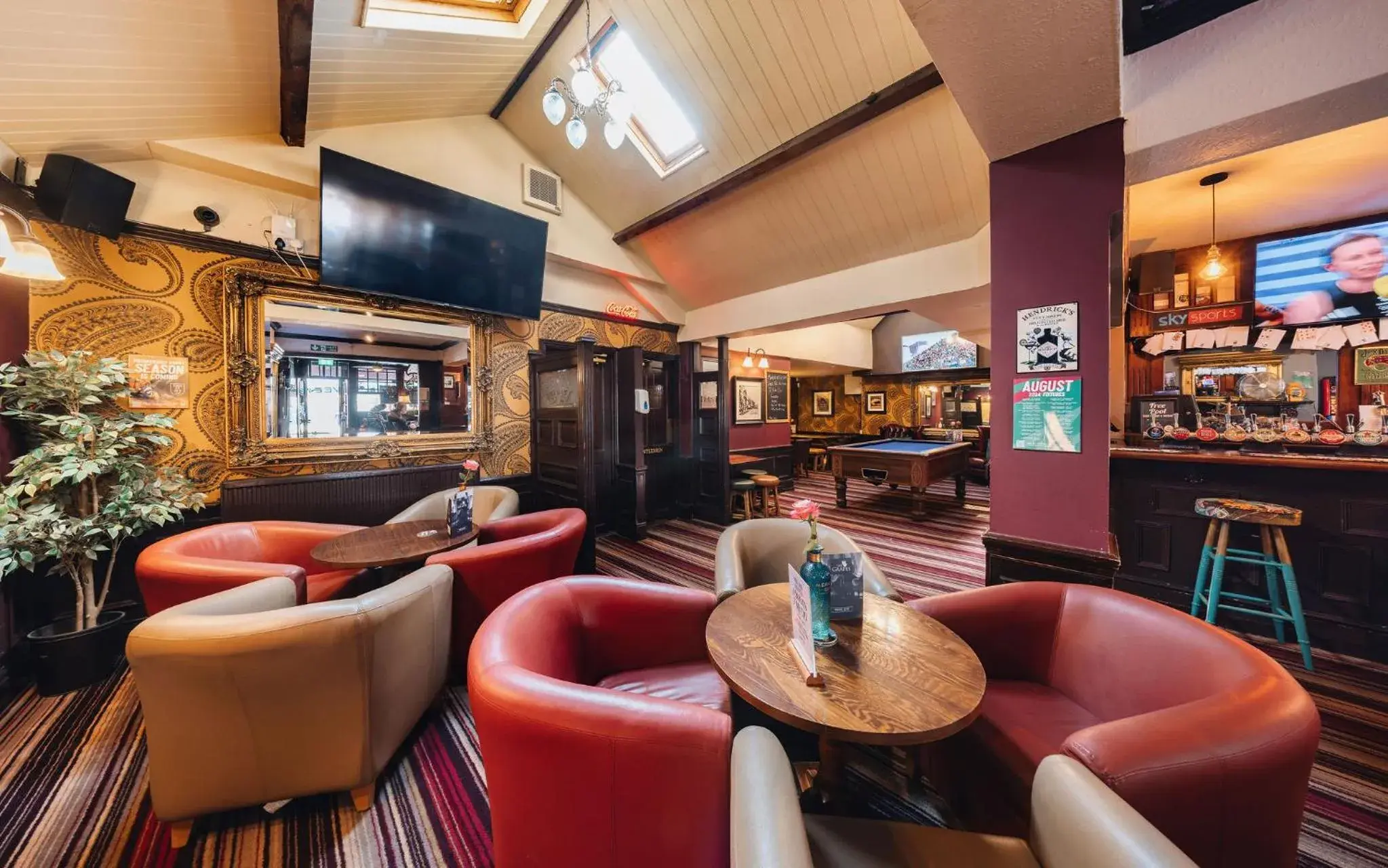 Lounge or bar in The Grapes Pub Lounge or bar in The Grapes Pub