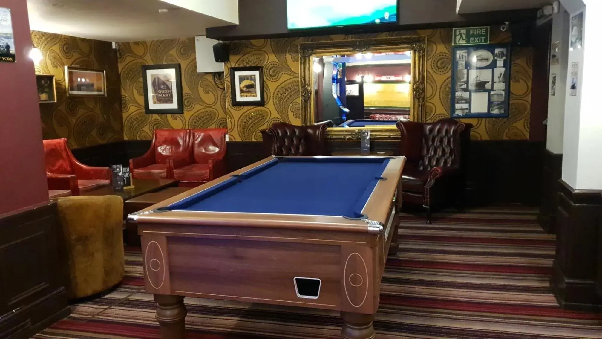 Lounge or bar in The Grapes Pub Lounge or bar in The Grapes Pub