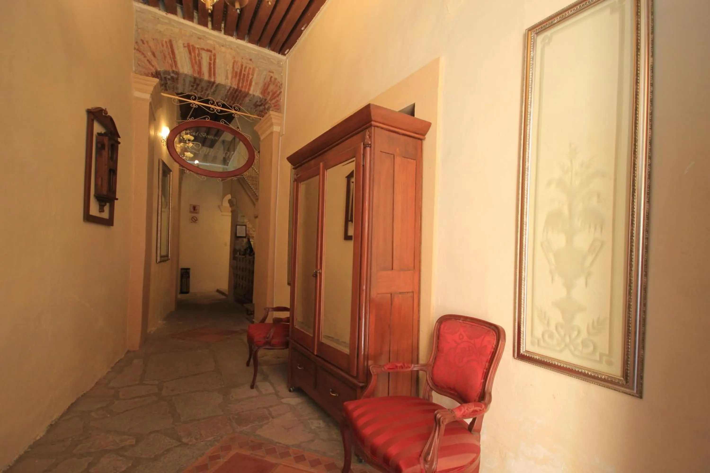 Property logo or sign in Hotel Boutique Ponciano