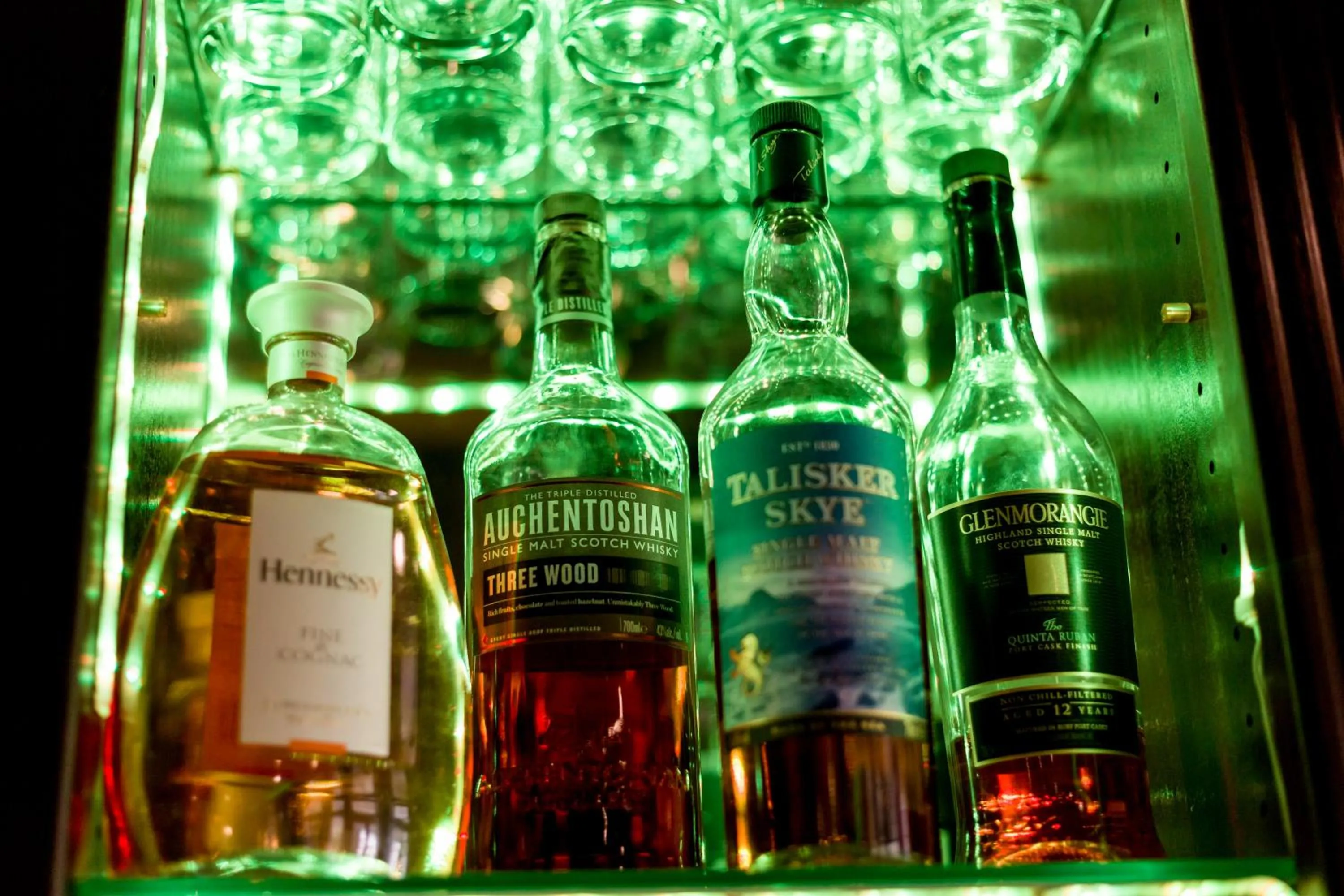 Alcoholic drinks in Hotel & Restaurant Am Bodden