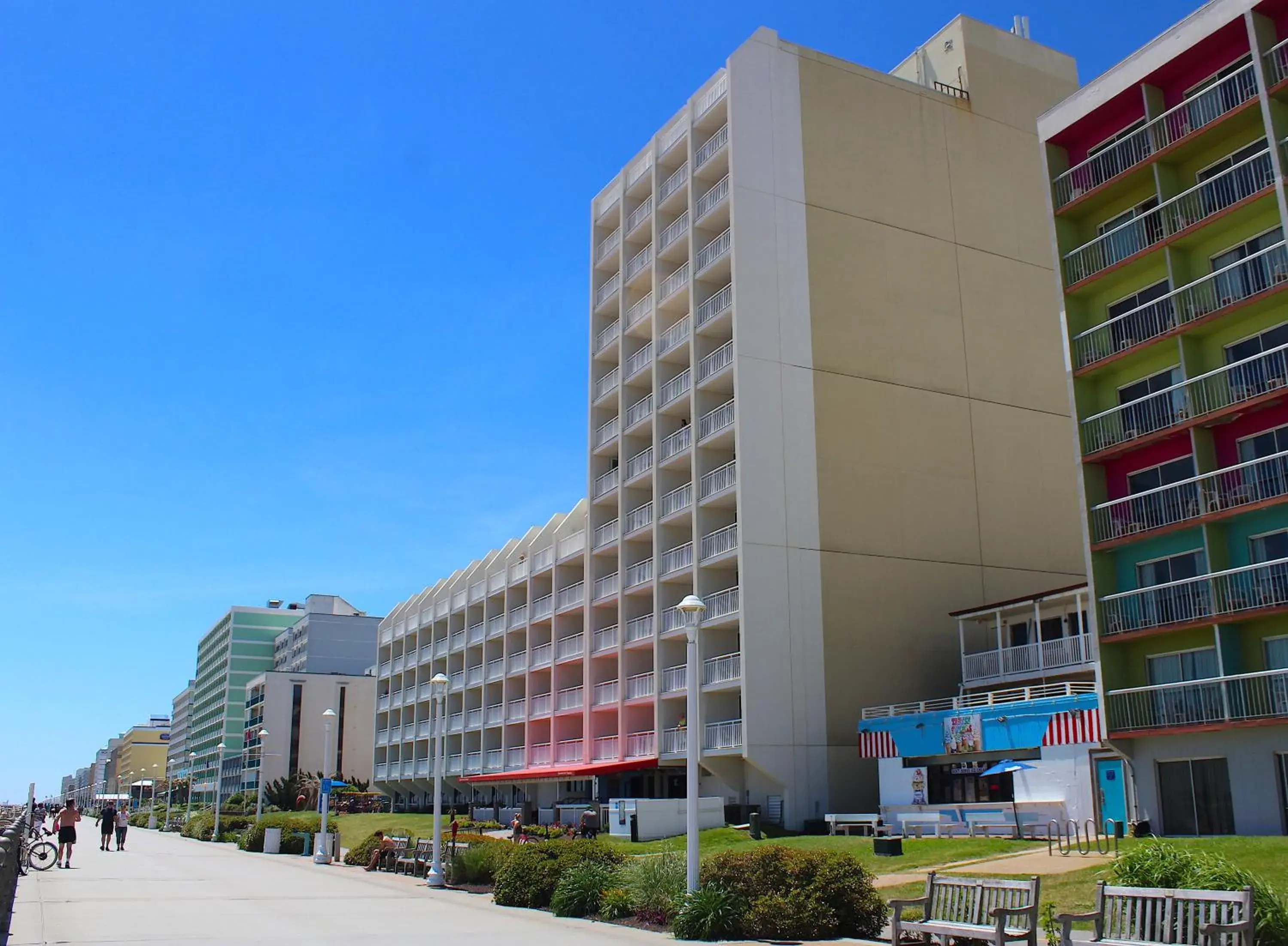 Facade/entrance in Ocean Sands Resort, Oceanfront, Virginia Beach by Vacatia Facade/entrance in Ocean Sands Resort, Oceanfront, Virginia Beach by Vacatia
