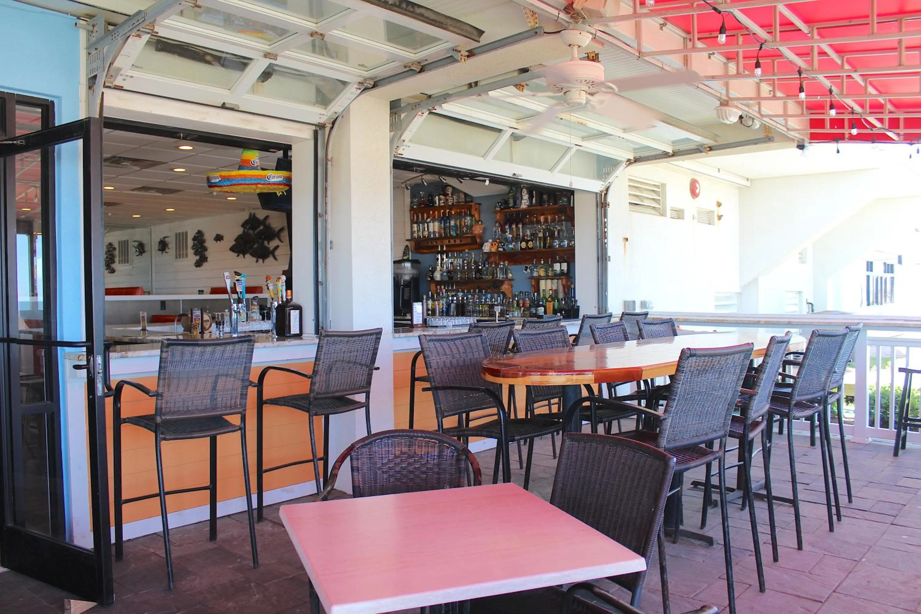 Restaurant/places to eat in Ocean Sands Resort, Oceanfront, Virginia Beach by Vacatia