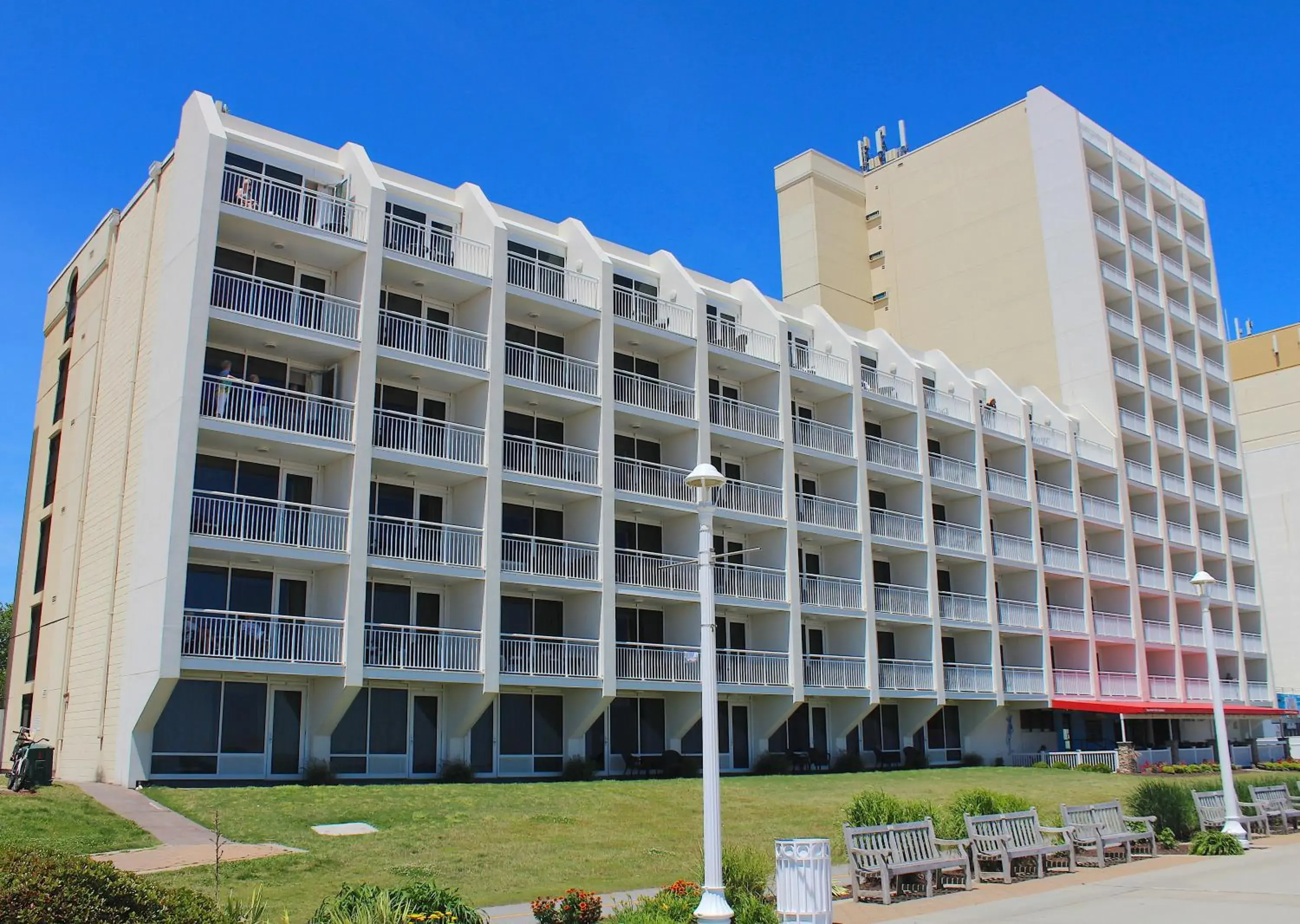 Property building in Ocean Sands Resort, Oceanfront, Virginia Beach by Vacatia Property building in Ocean Sands Resort, Oceanfront, Virginia Beach by Vacatia