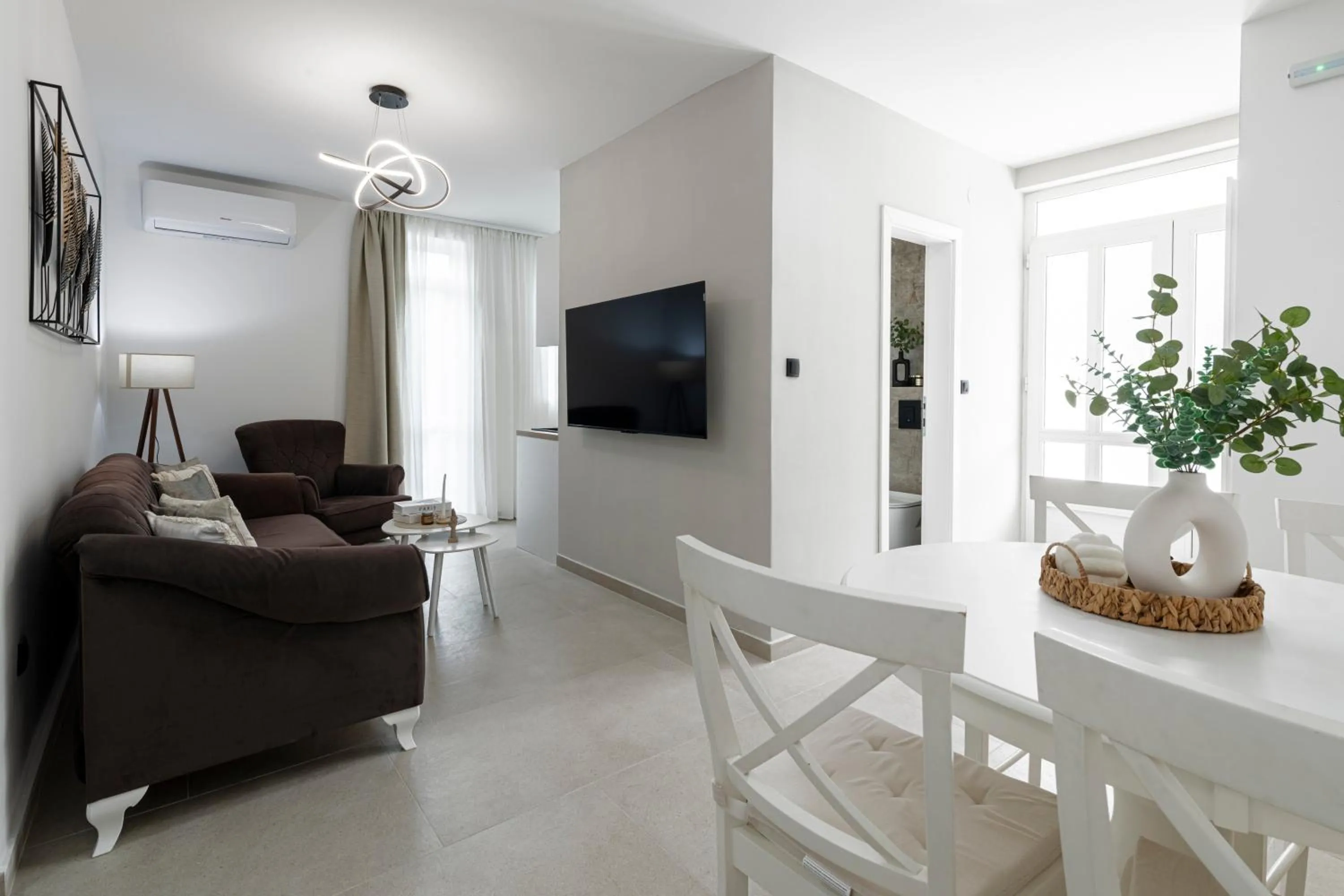 Living room in Cozy Corner 49