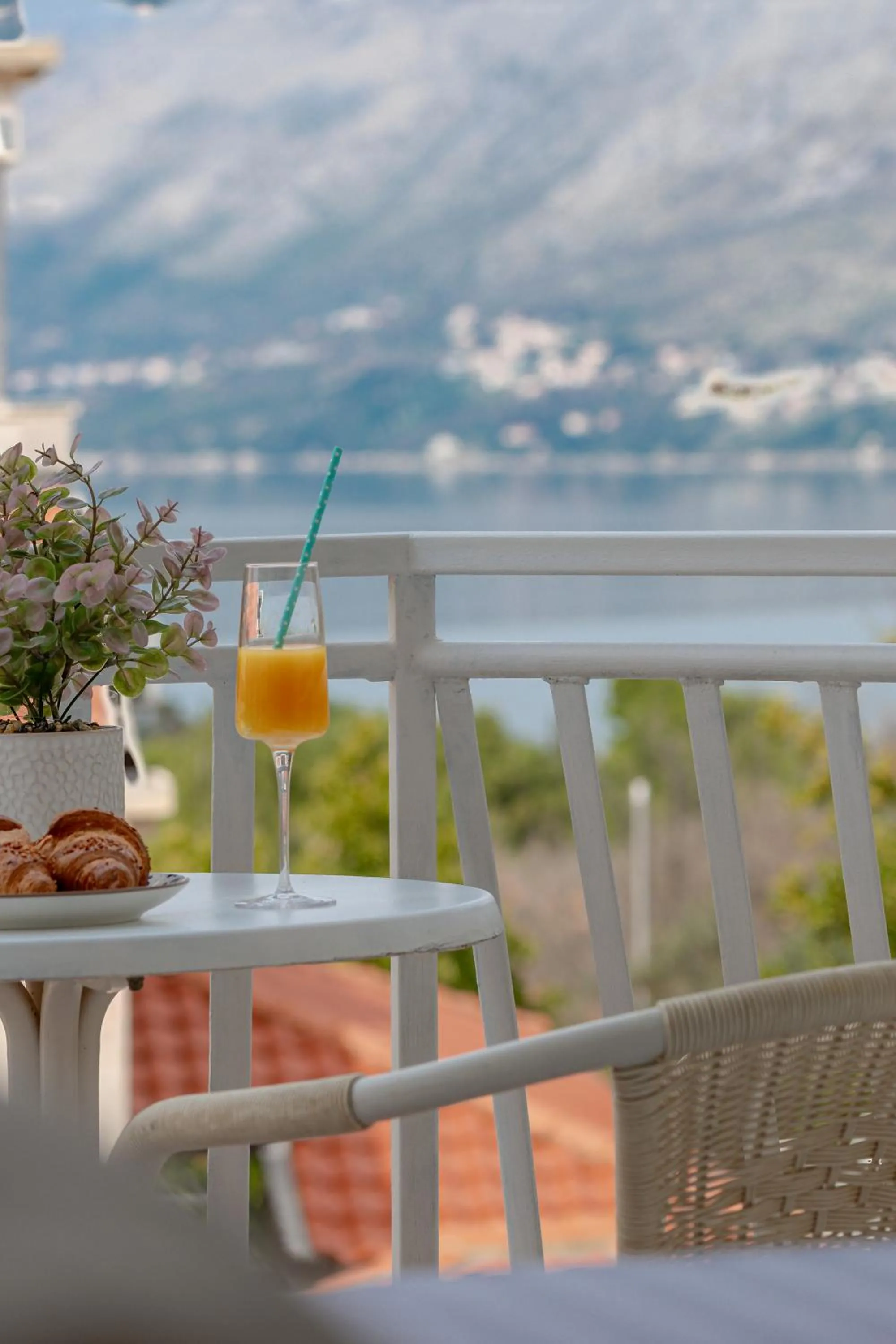 Sea view in Cozy Corner 49