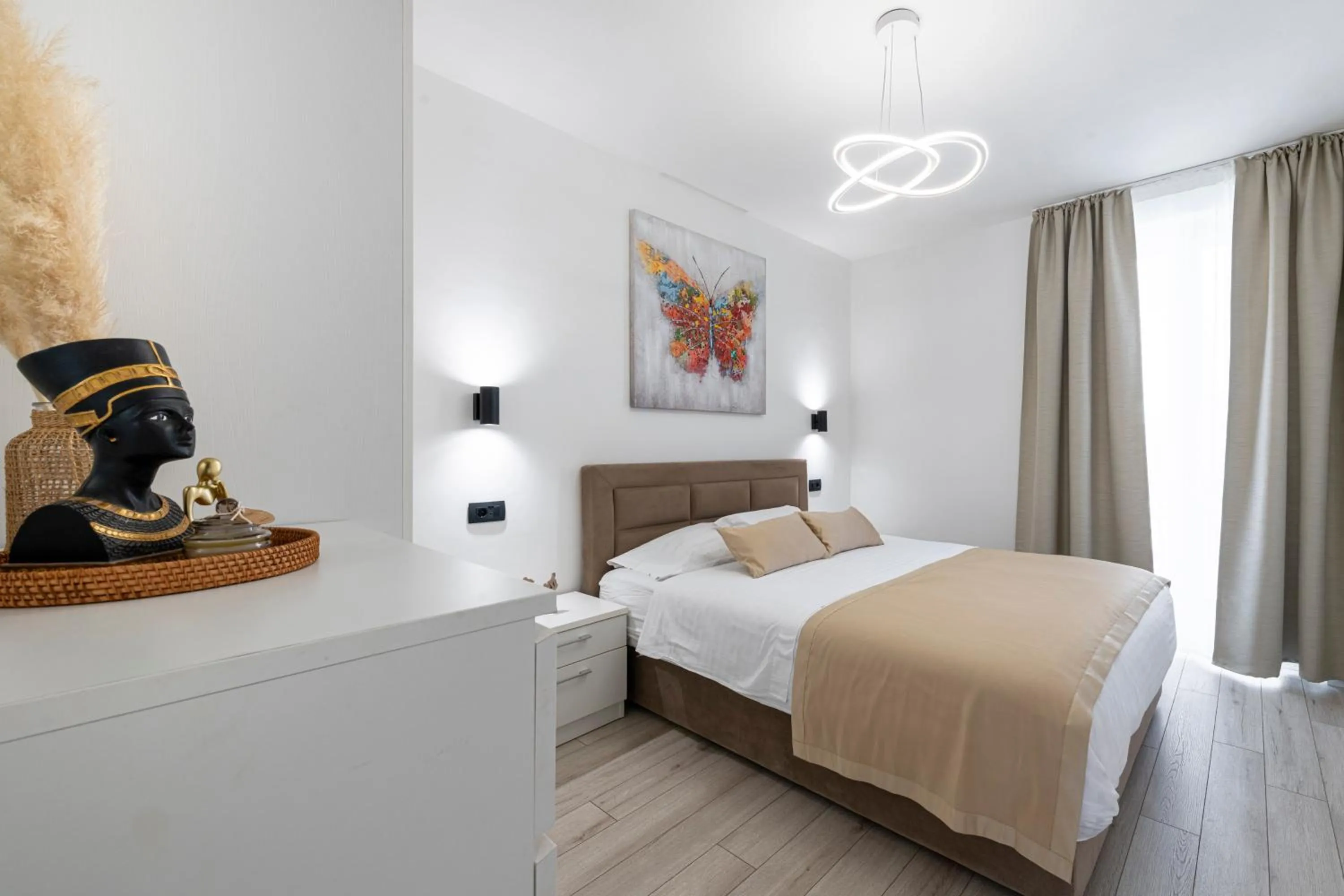 Decorative detail, Bed in Cozy Corner 49