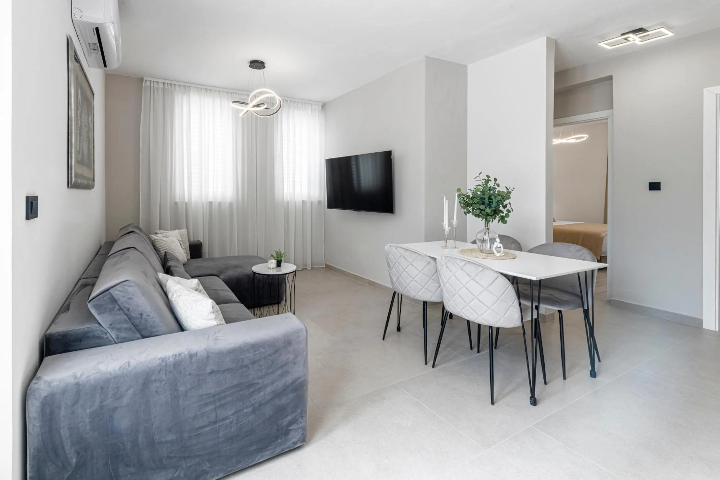 TV and multimedia in Cozy Corner 49