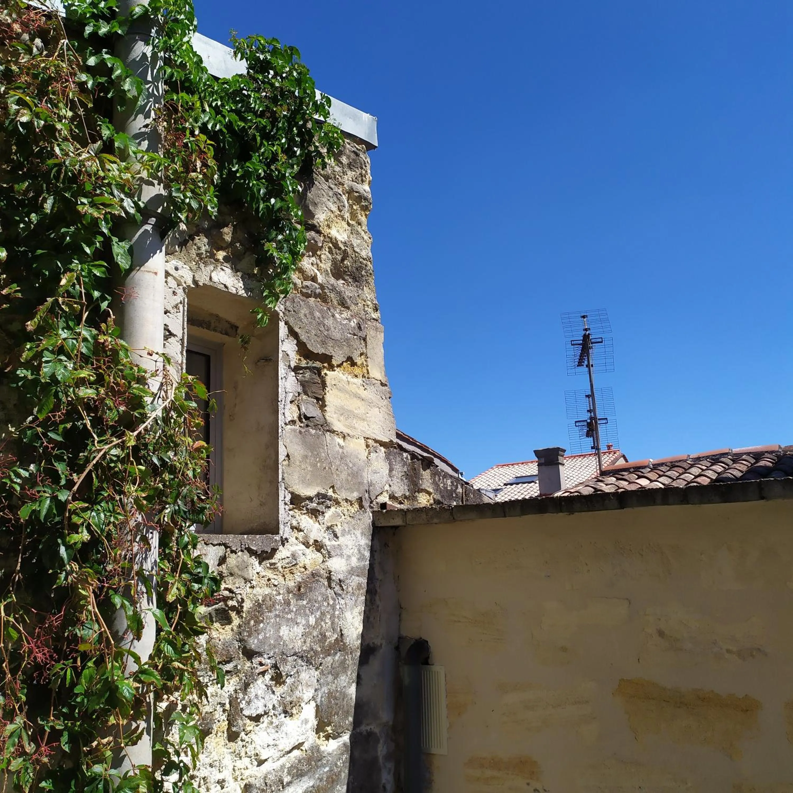 View (from property/room) in B&B Bordeaux Saint Michel
