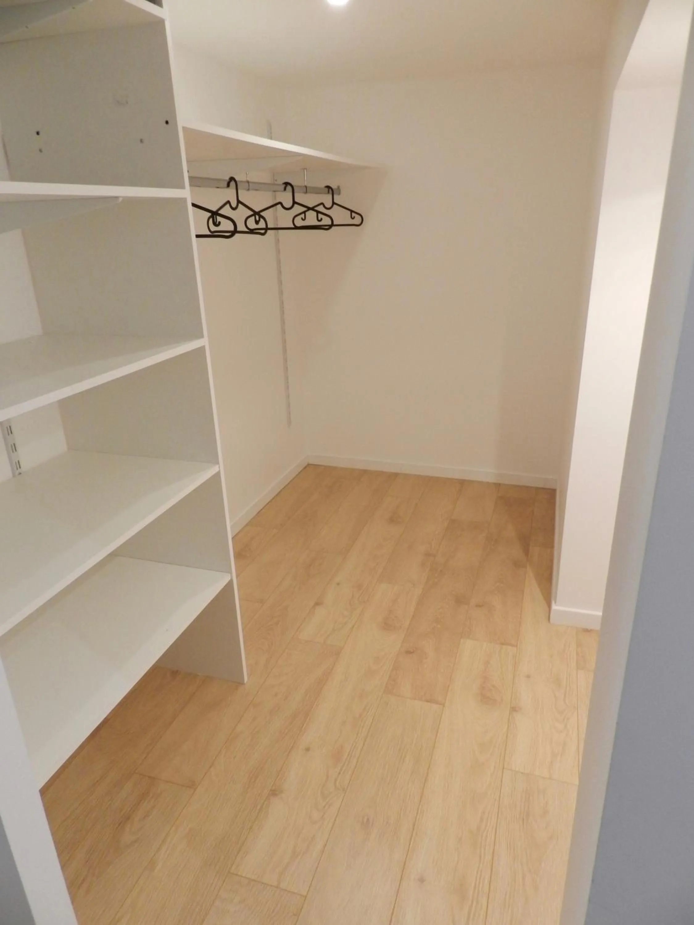 storage in B&B Bordeaux Saint Michel