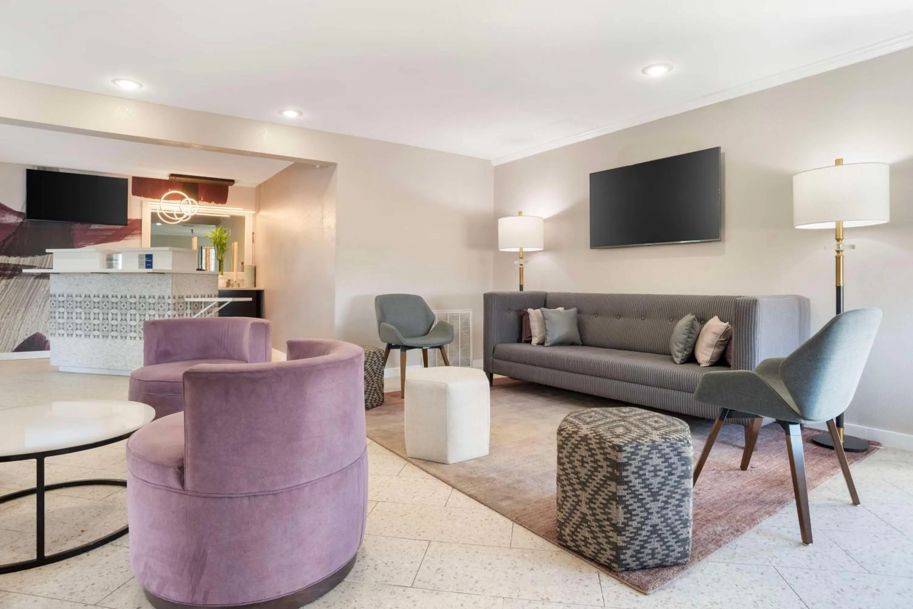 Lobby or reception in Best Western Bayou Inn