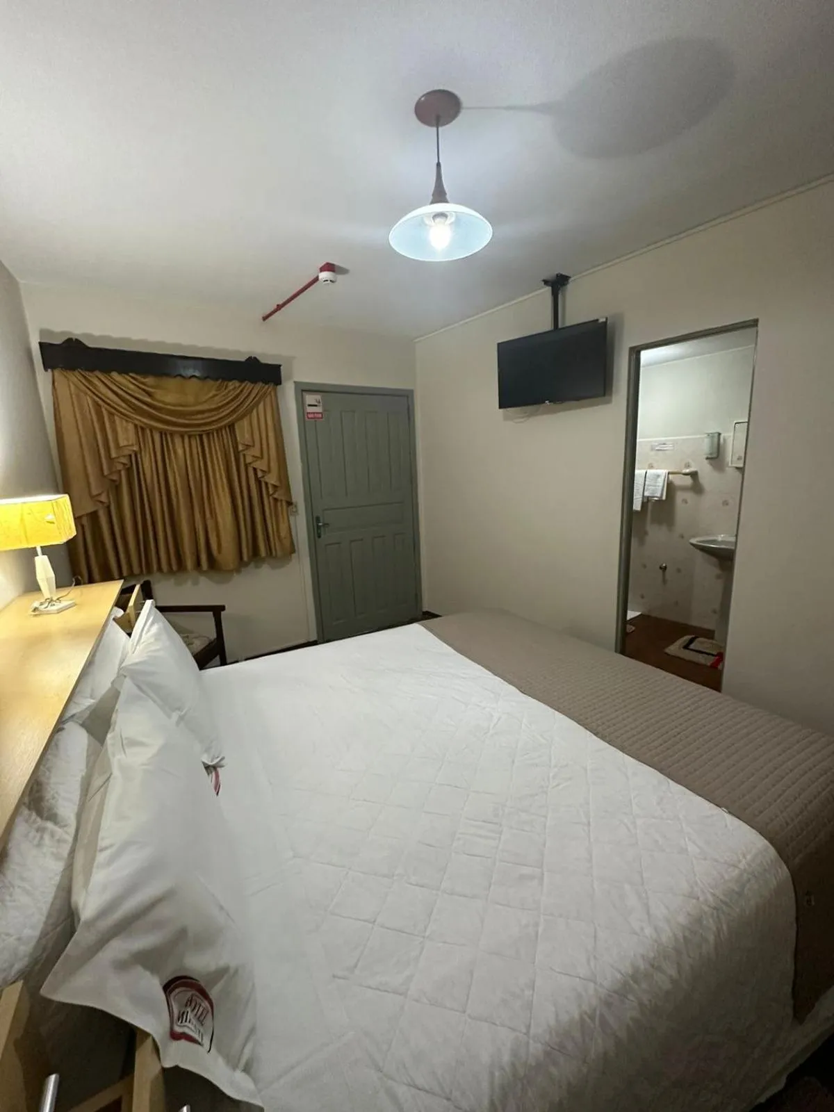 Bed in Hotel Mirante