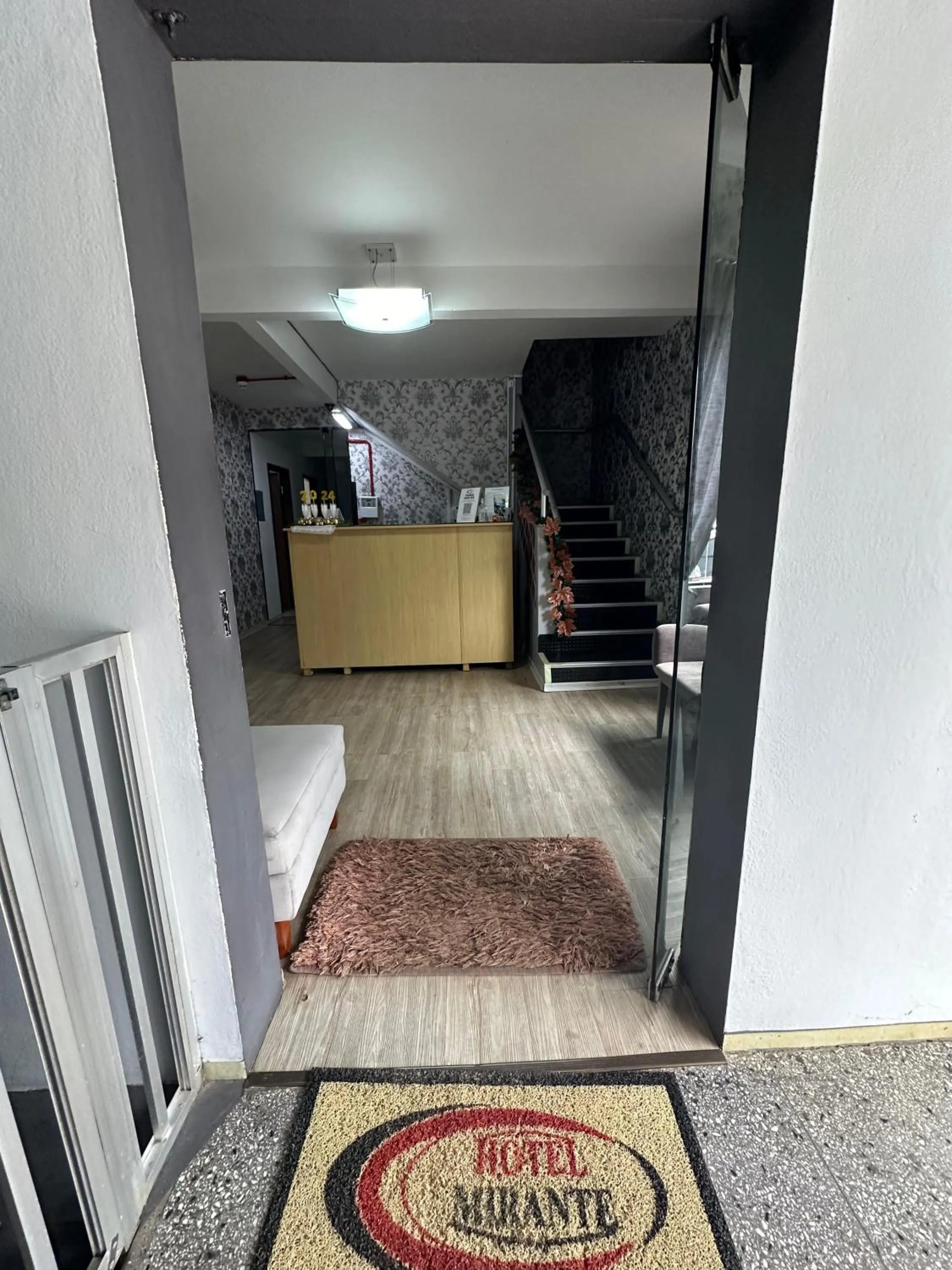 Facade/entrance in Hotel Mirante