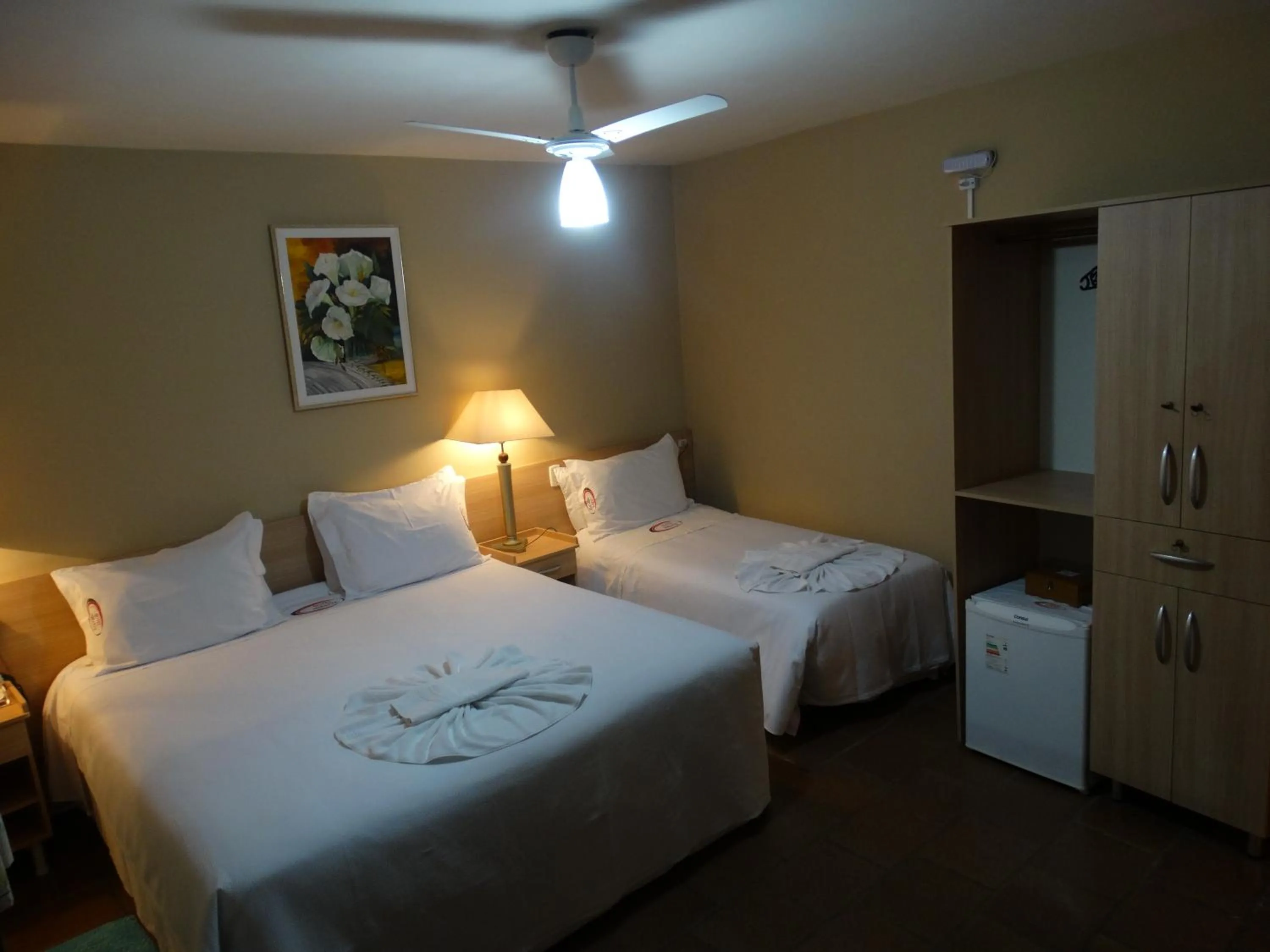 Photo of the whole room, Bed in Hotel Mirante