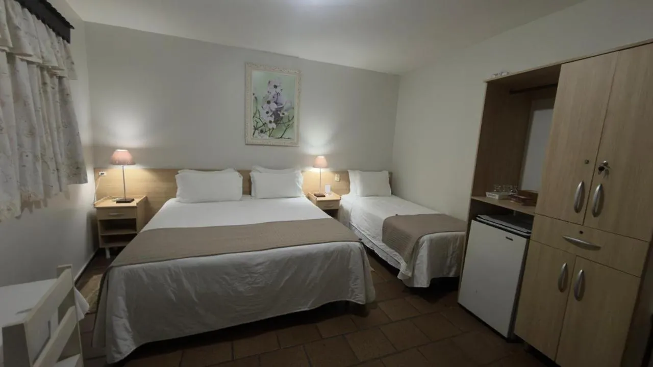 Bed in Hotel Mirante
