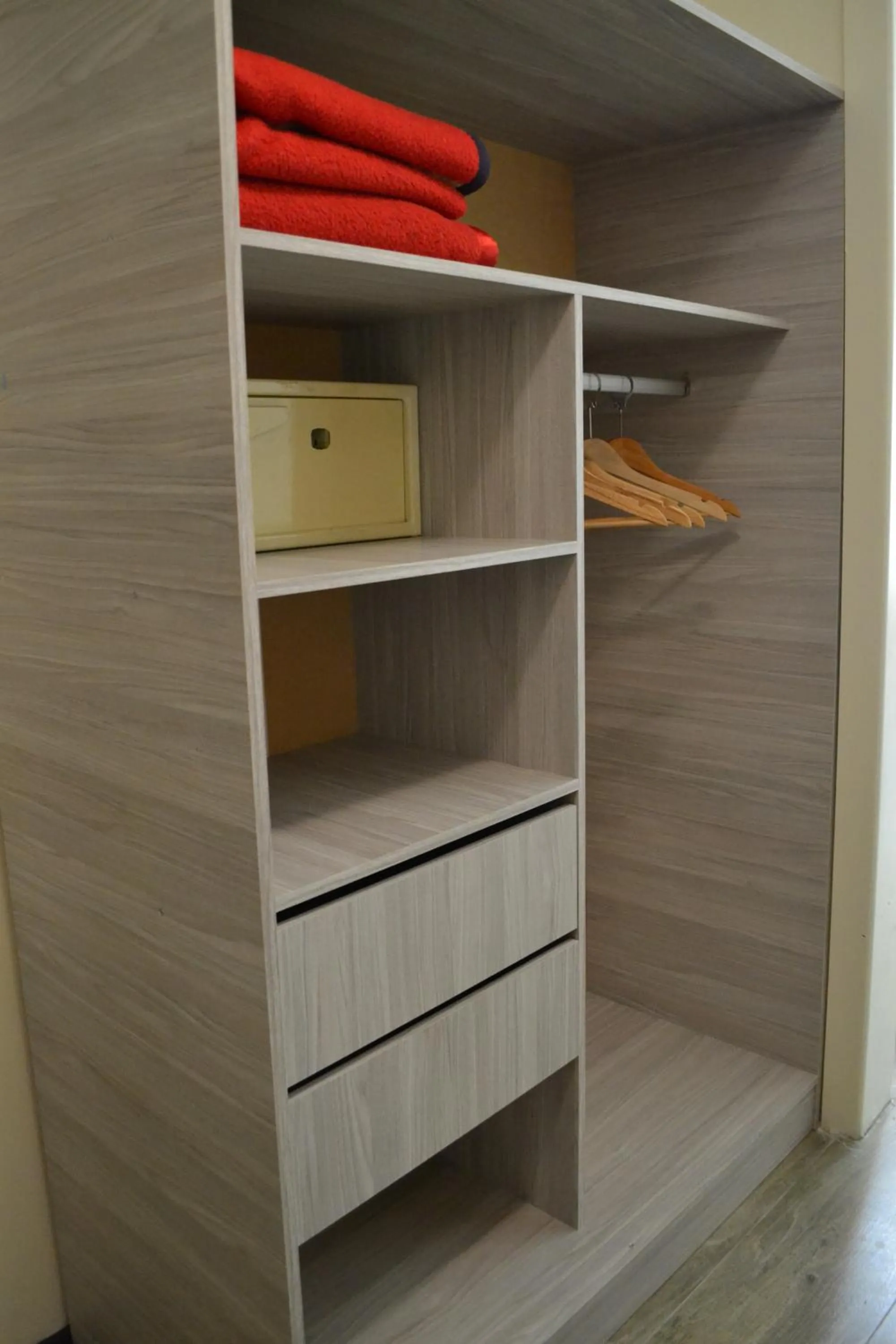 safe in Alpino Hotel