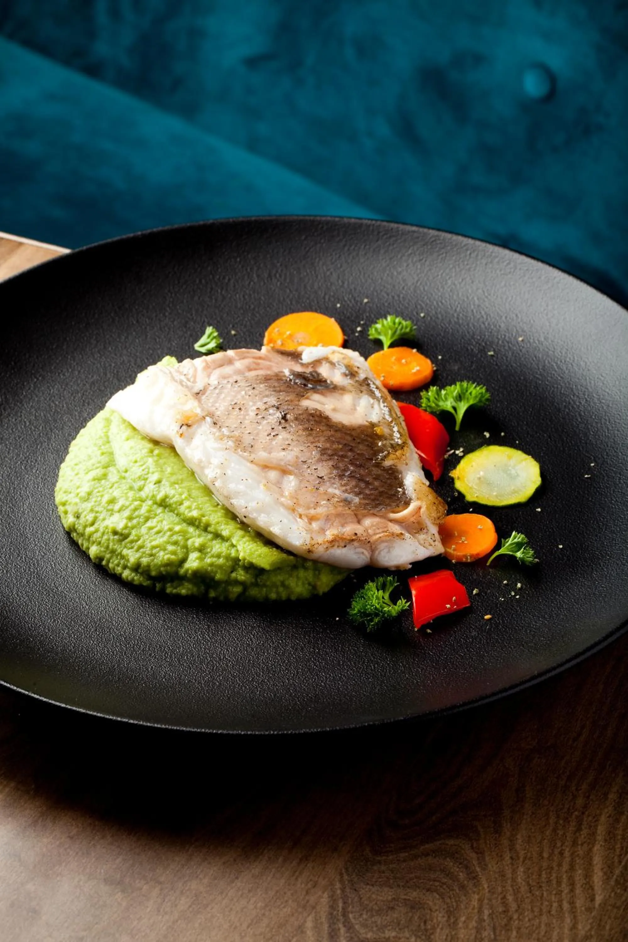 Food in Wyndham Santiago Pettra