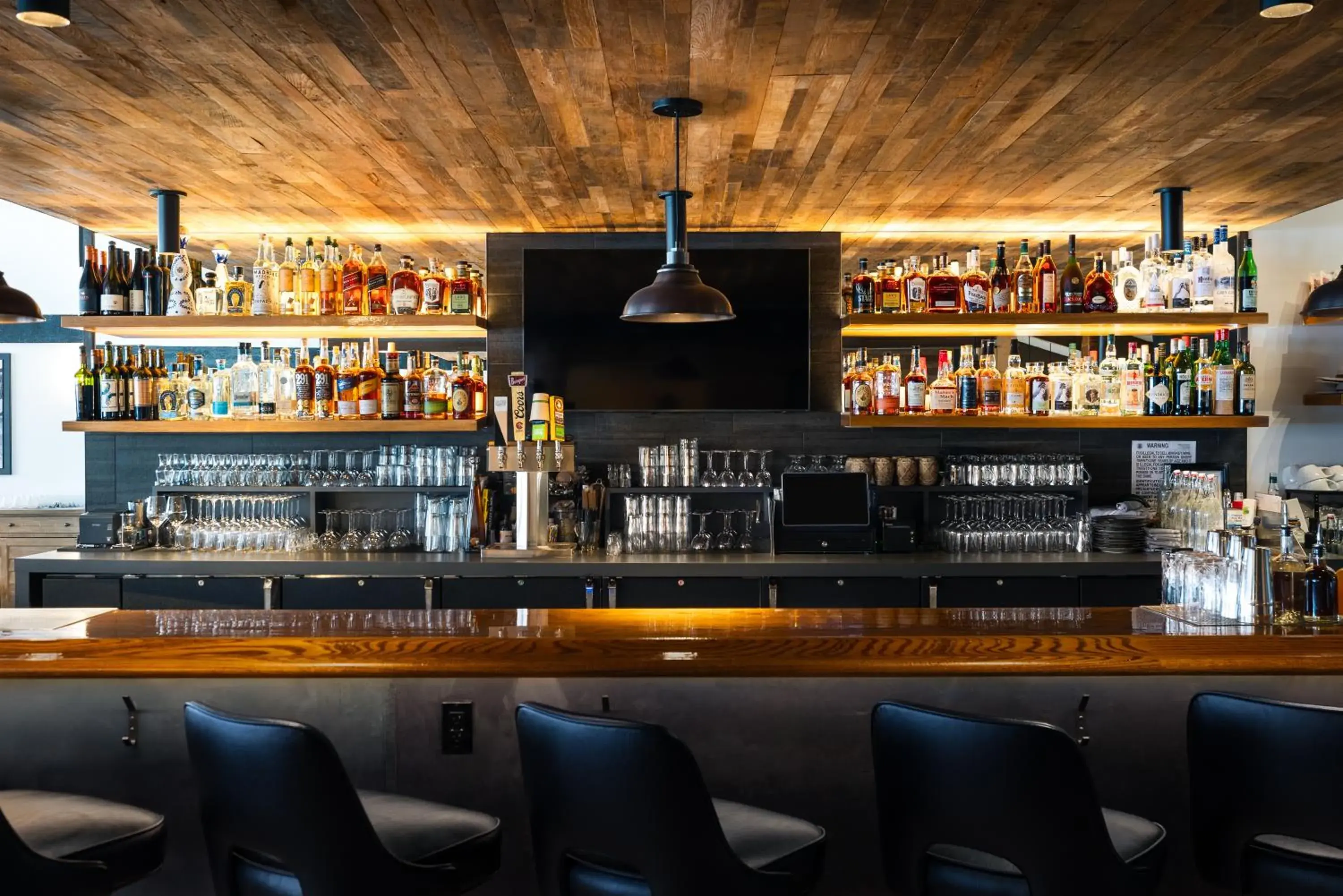 Lounge or bar in Gravity Haus Steamboat Lounge or bar in Gravity Haus Steamboat