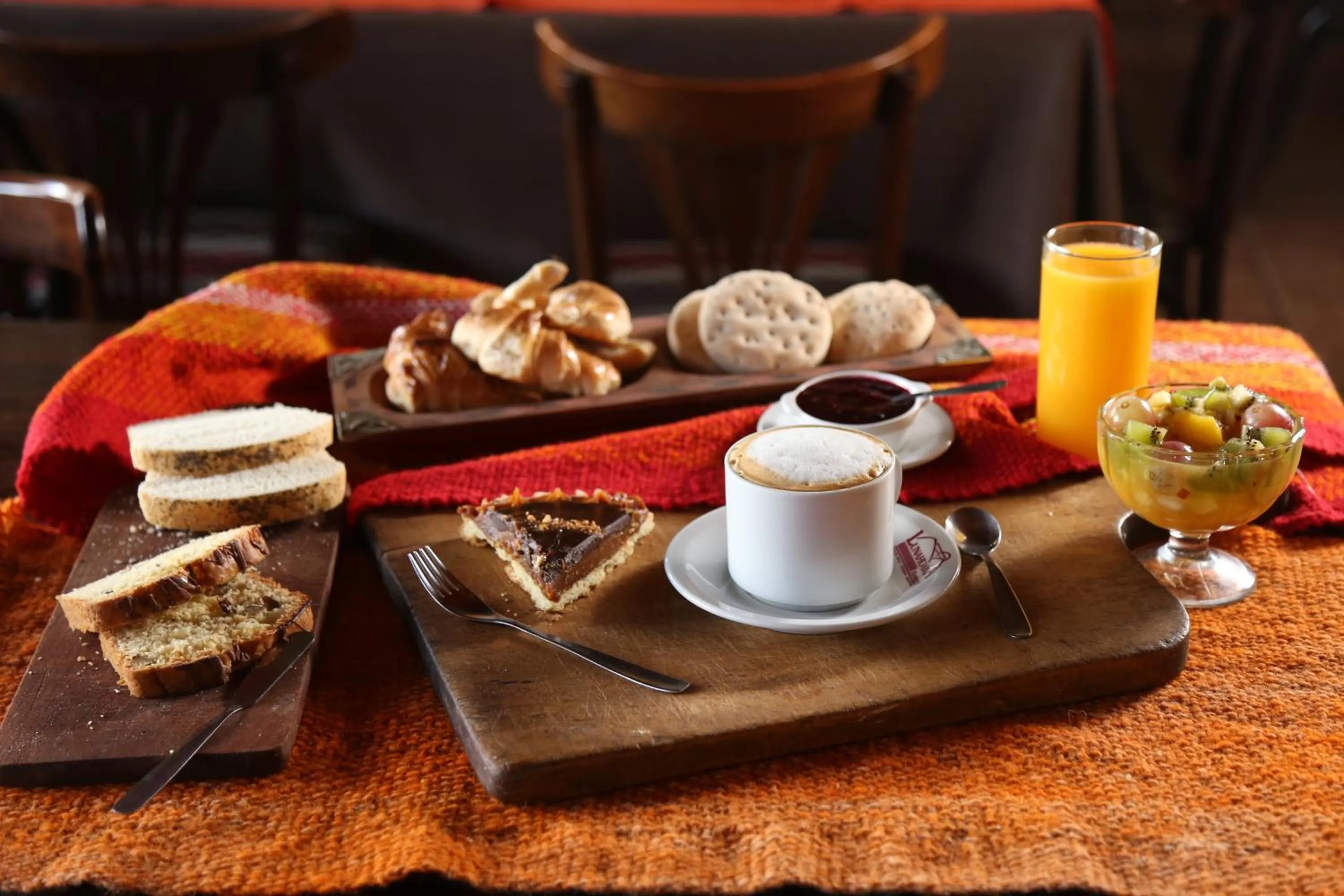 Breakfast in Hostería Lunahuana