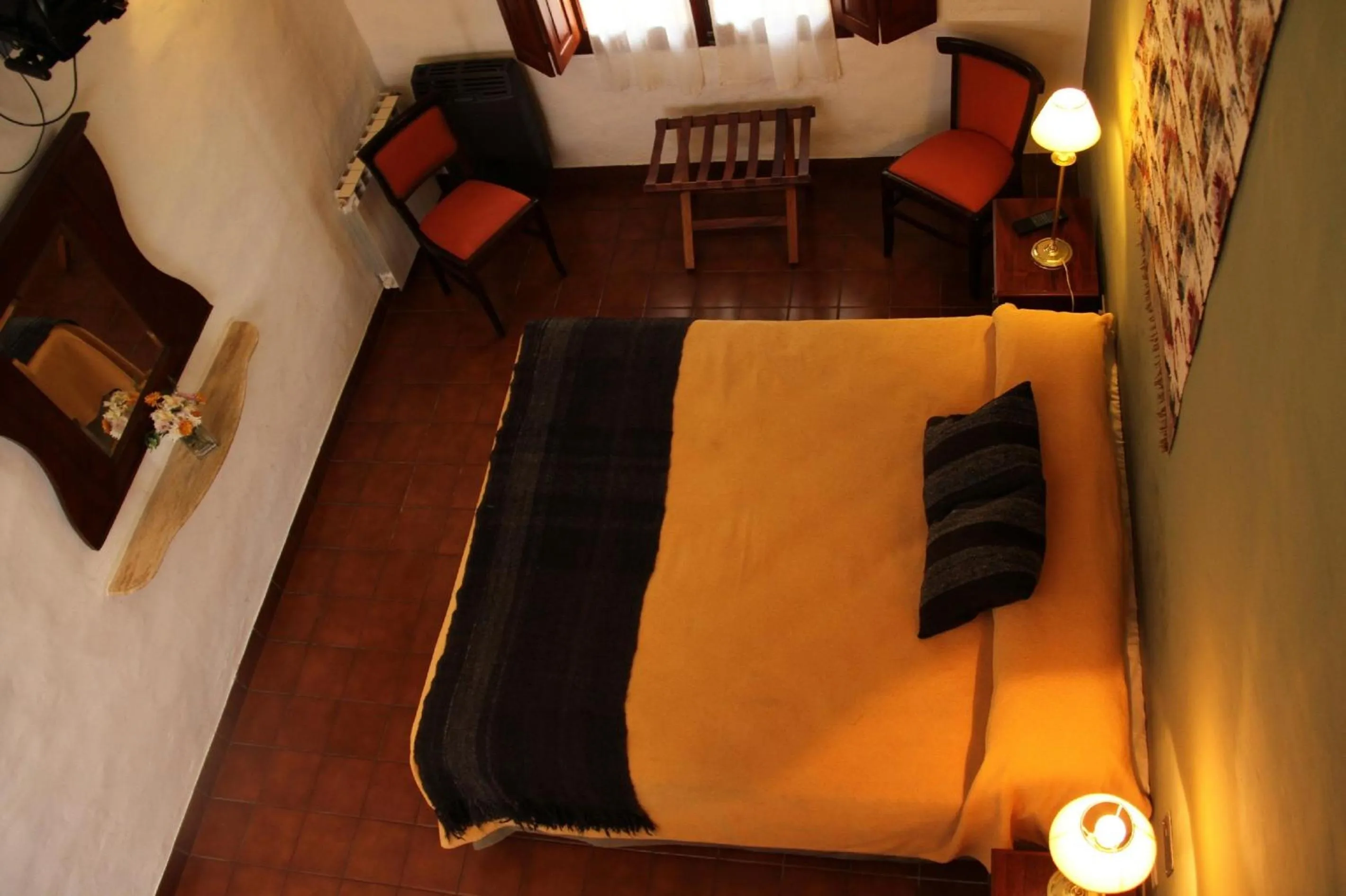 Photo of the whole room, Bed in Hostería Lunahuana