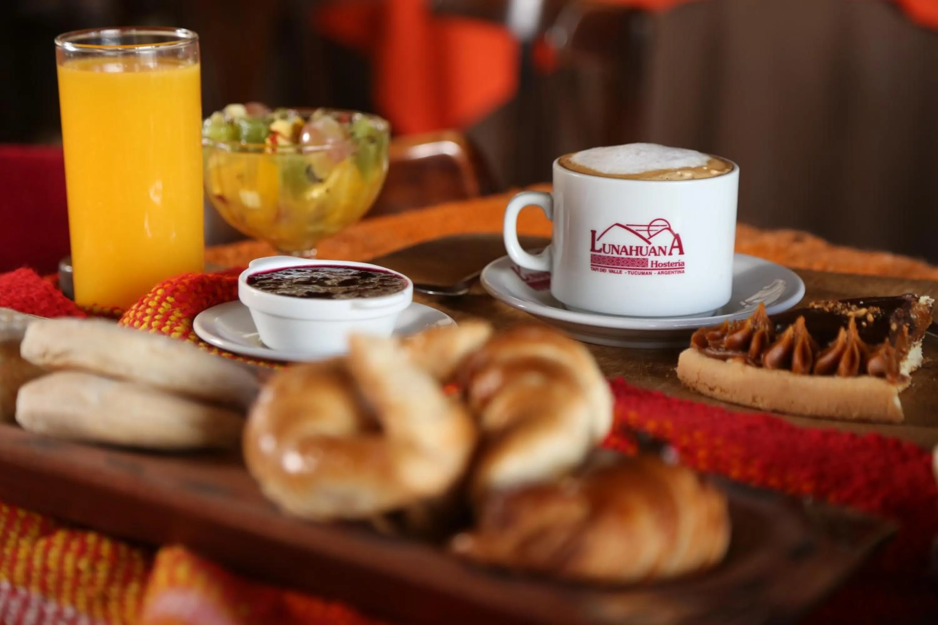 Breakfast in Hostería Lunahuana