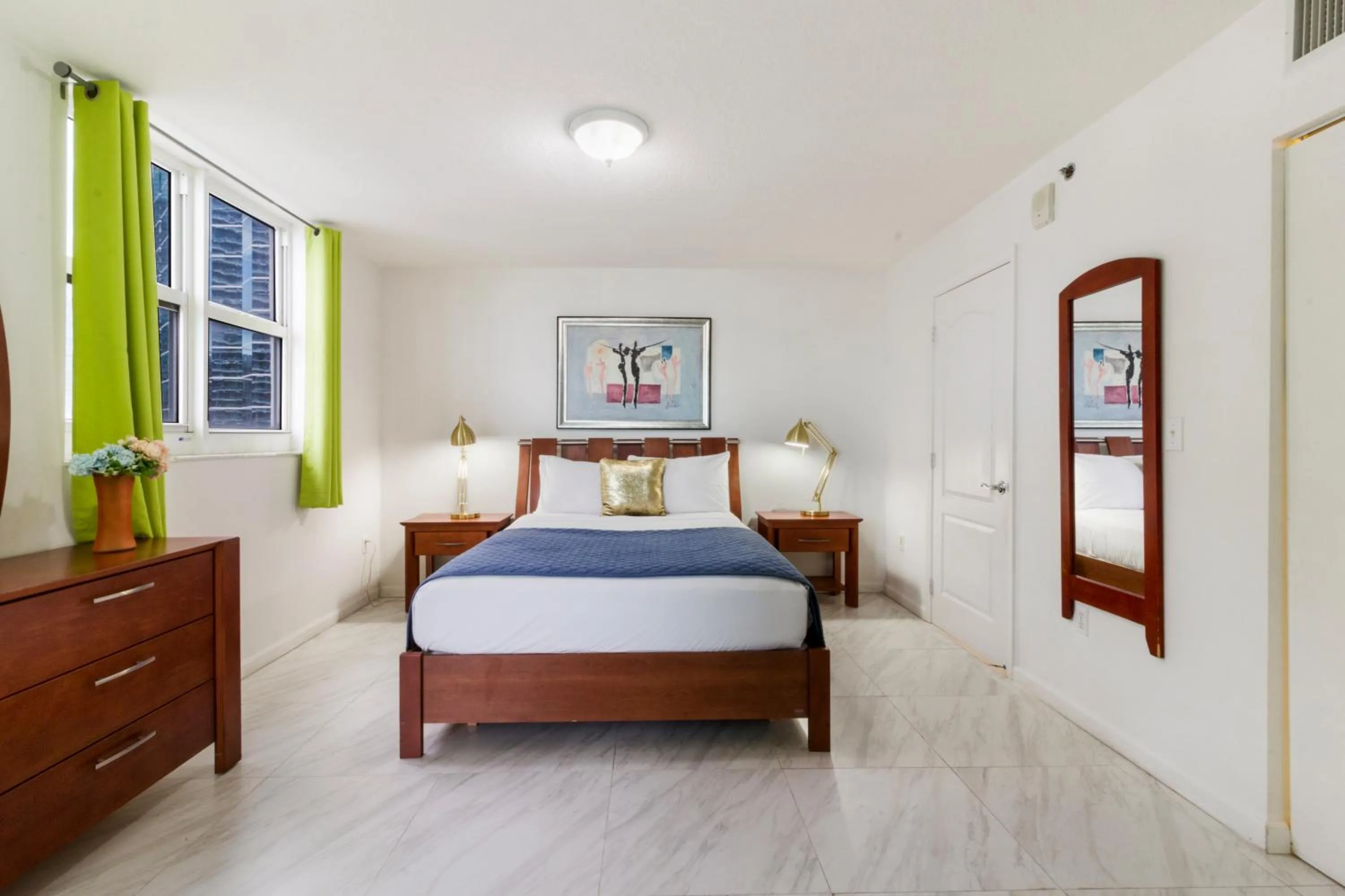 Miami Downtown Brickell Popular 4 BedRooms Bayview