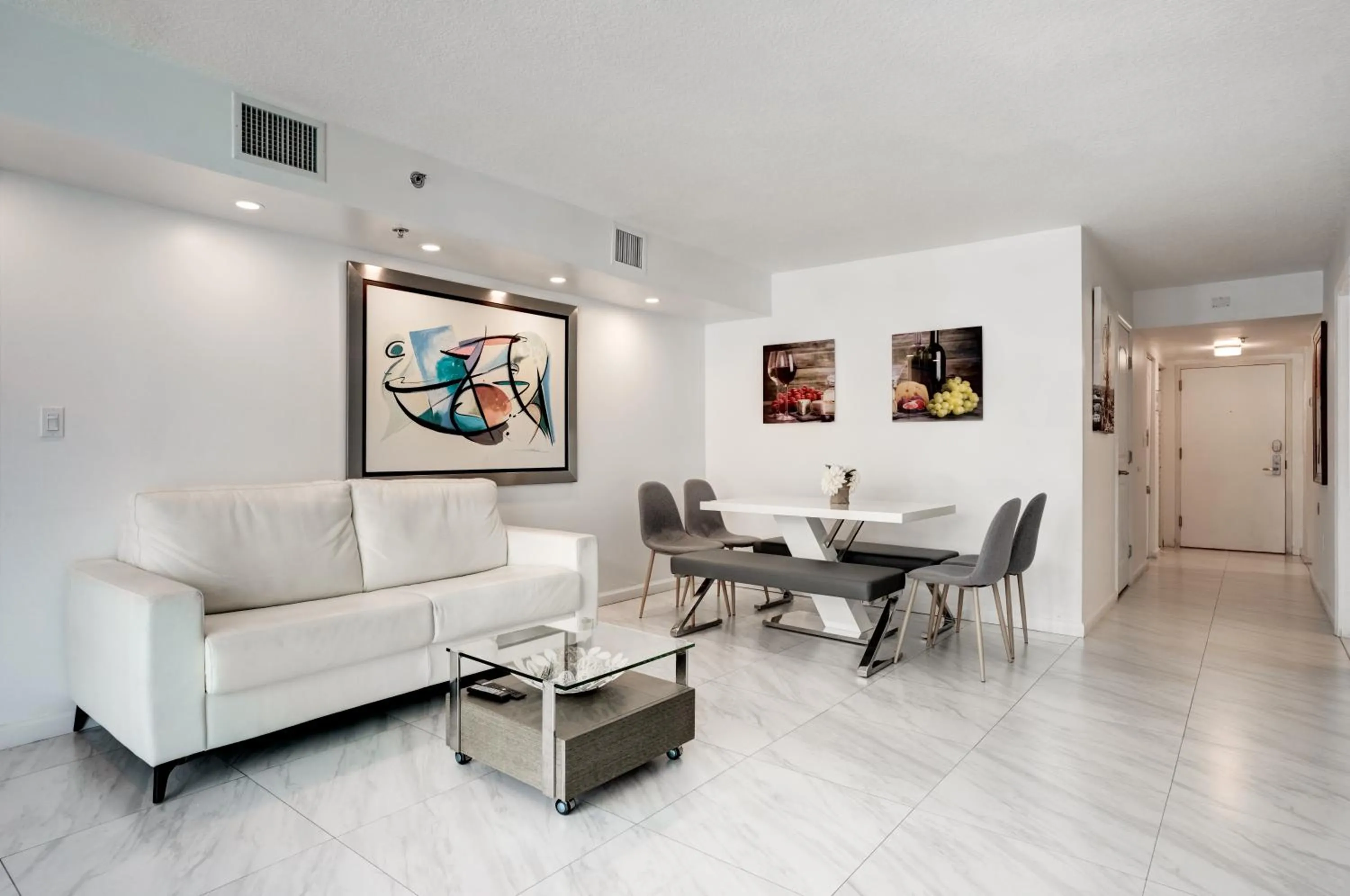 Miami Downtown Brickell Popular 4 BedRooms Bayview