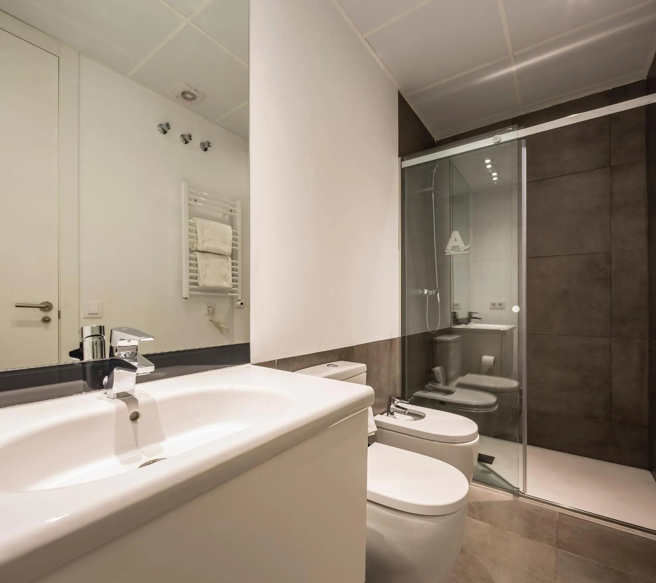 Decorative detail in Mon Suites San Martin