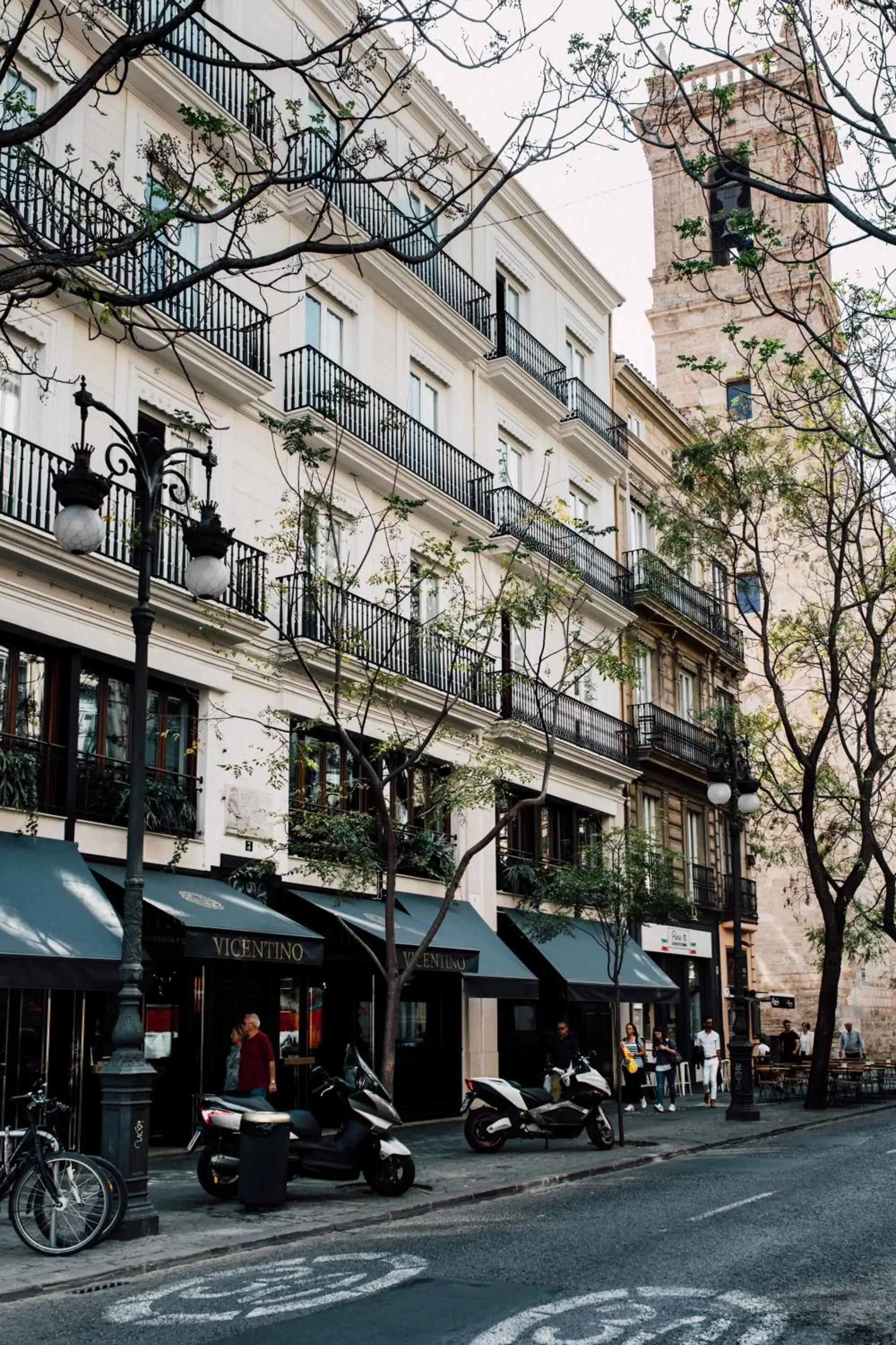 Property building in Mon Suites San Martin Property building in Mon Suites San Martin