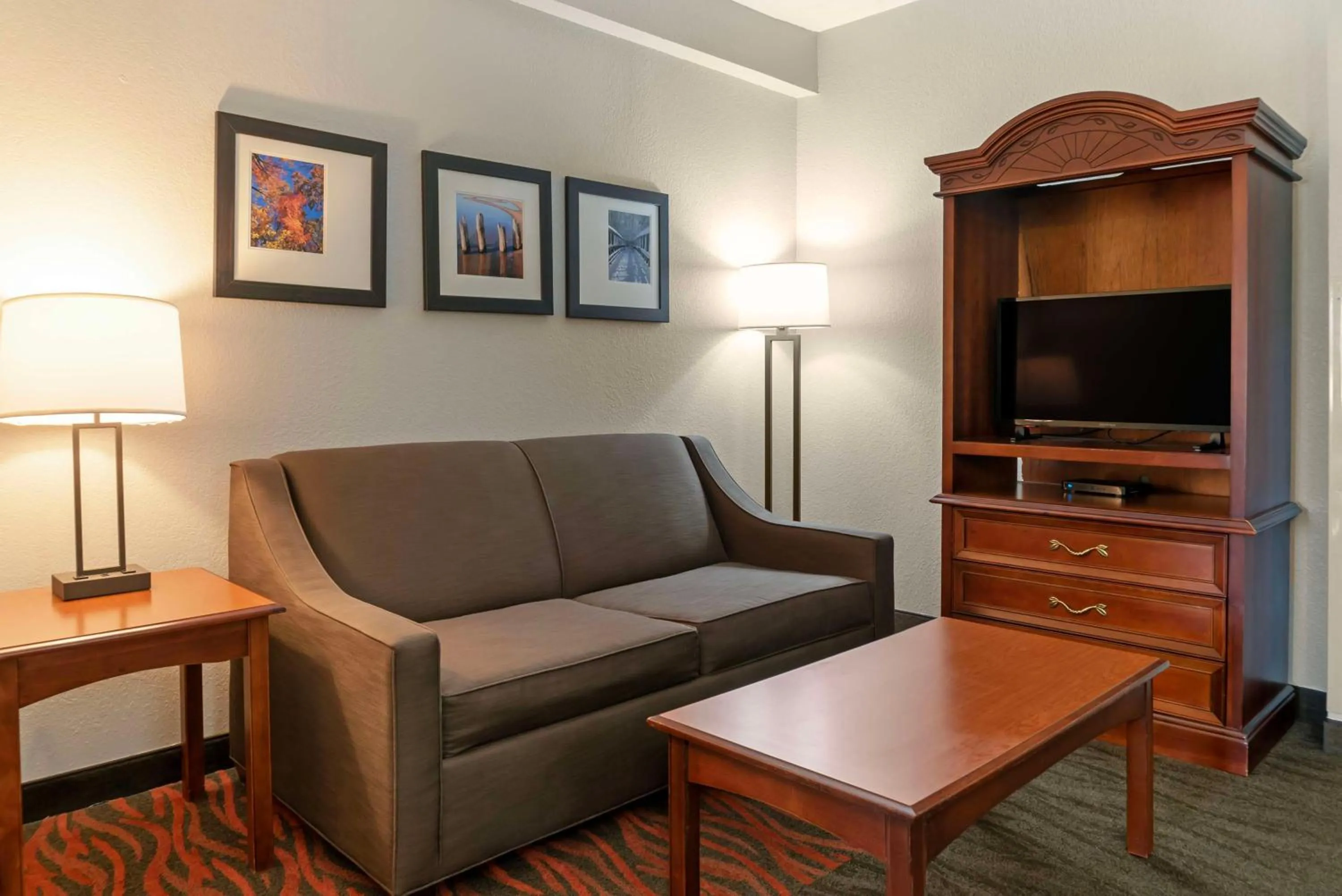 Bedroom in Best Western Executive Inn & Suites