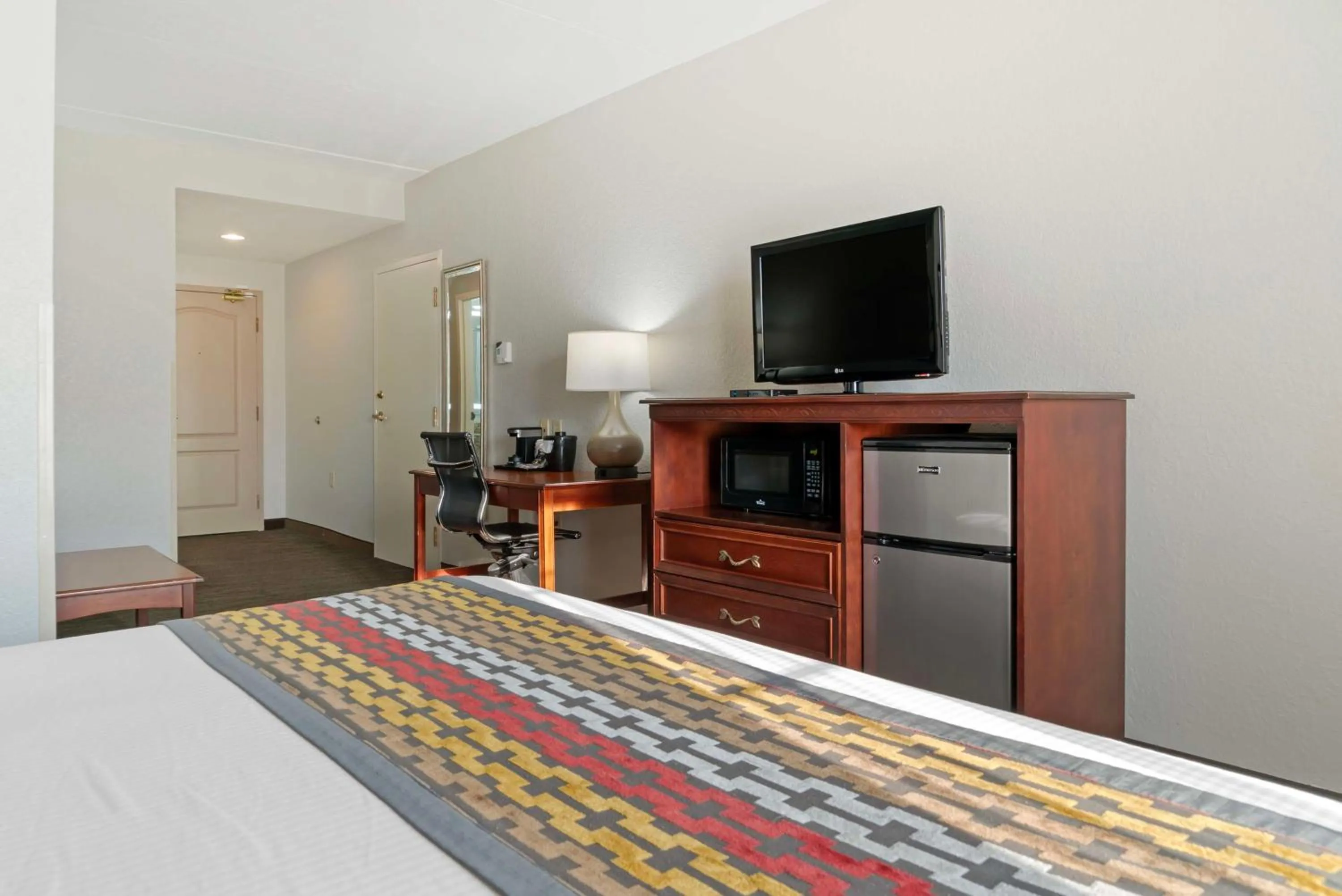 Bedroom in Best Western Executive Inn & Suites