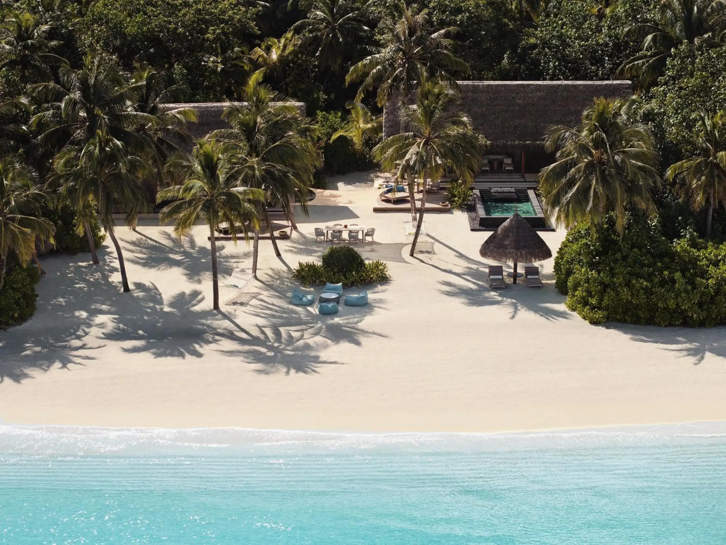 Photo of the whole room in One&Only Reethi Rah Photo of the whole room in One&Only Reethi Rah