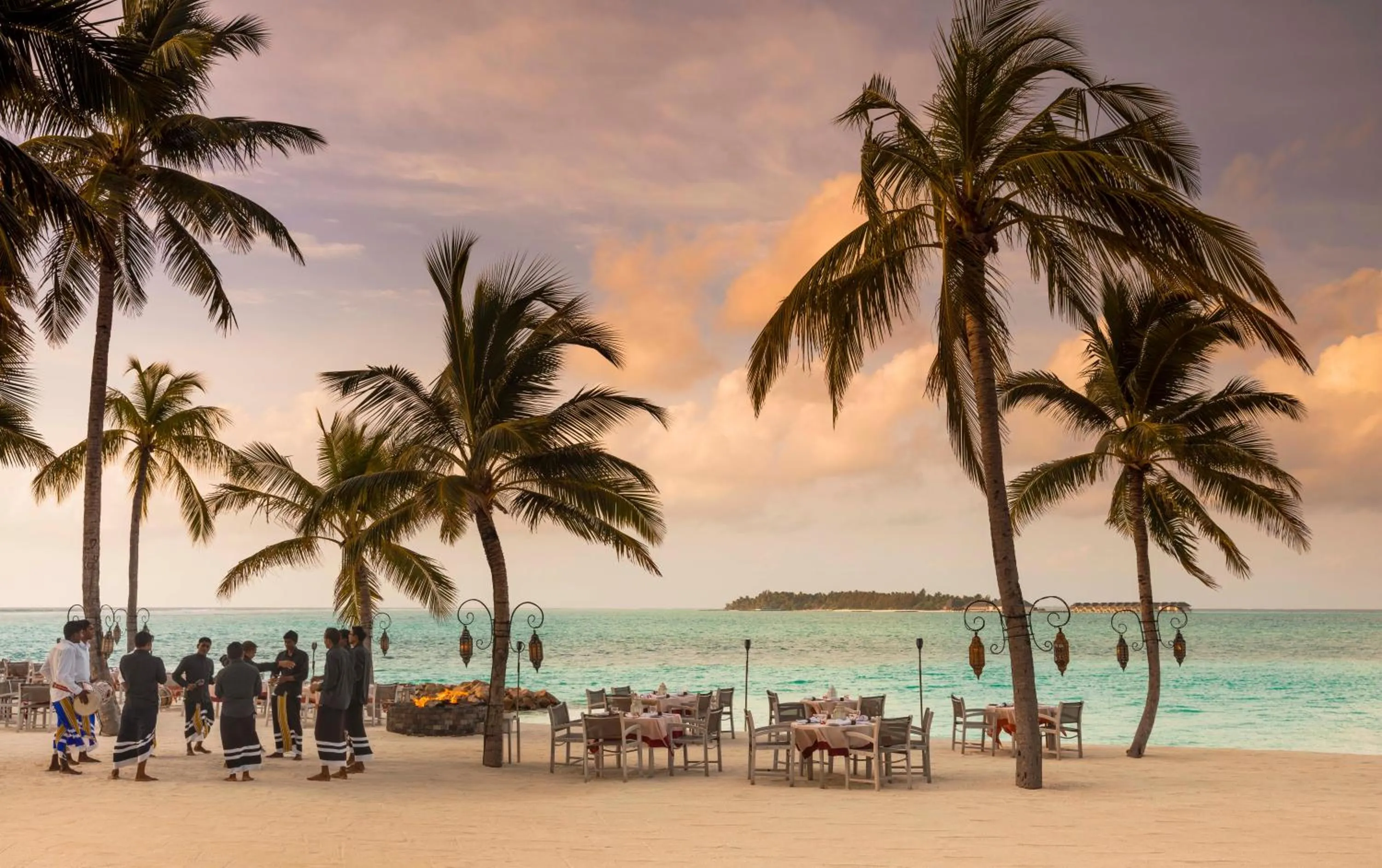 Restaurant/places to eat in One&Only Reethi Rah