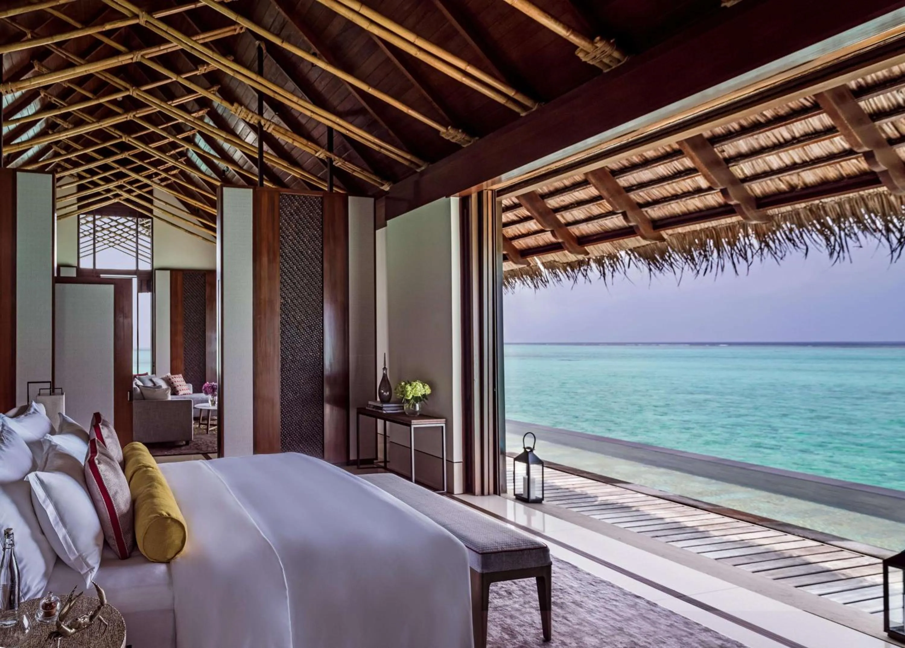 Bedroom in One&Only Reethi Rah
