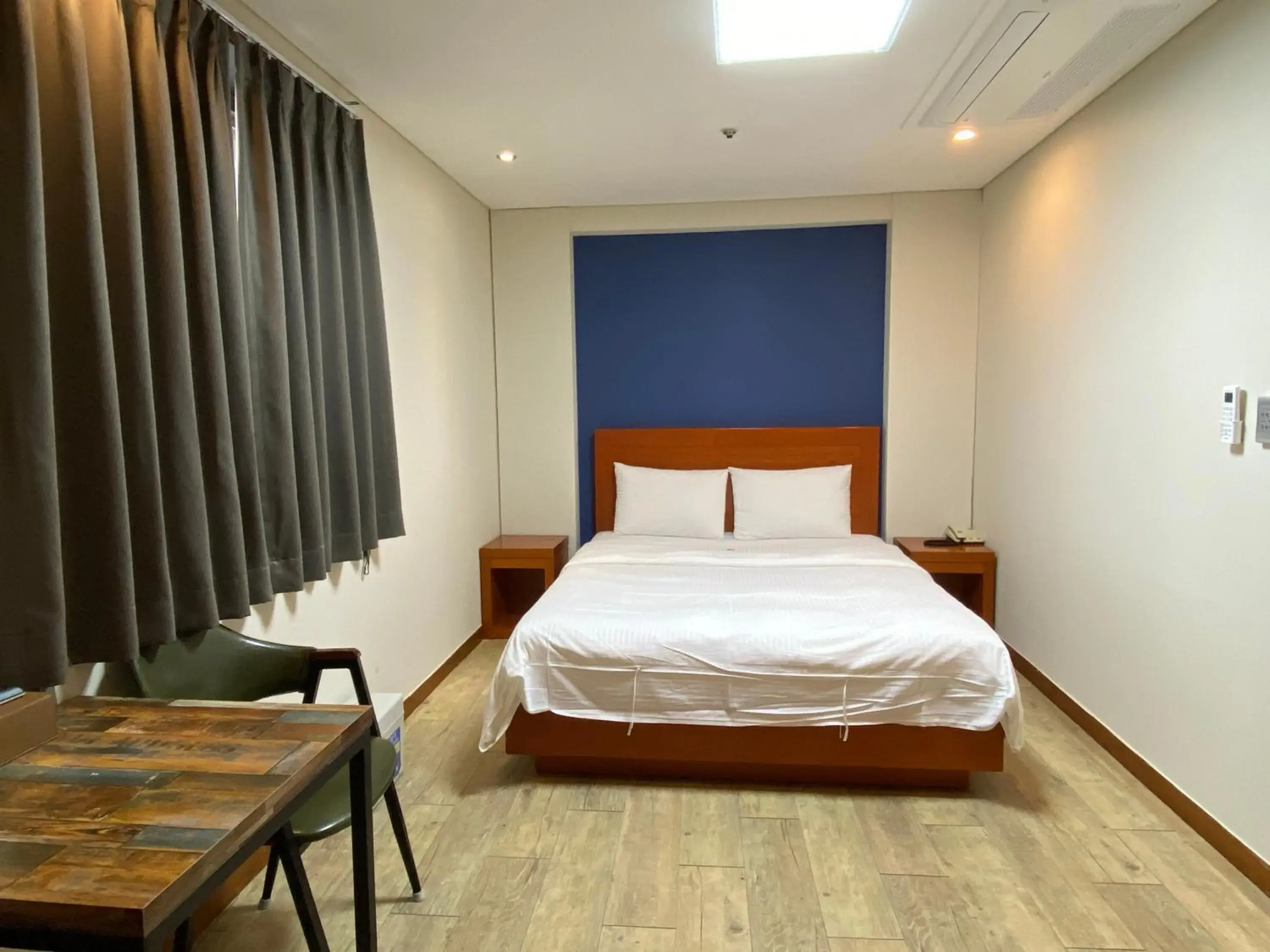 Photo of the whole room, Bed in Benikea Daelim Hotel Photo of the whole room, Bed in Benikea Daelim Hotel