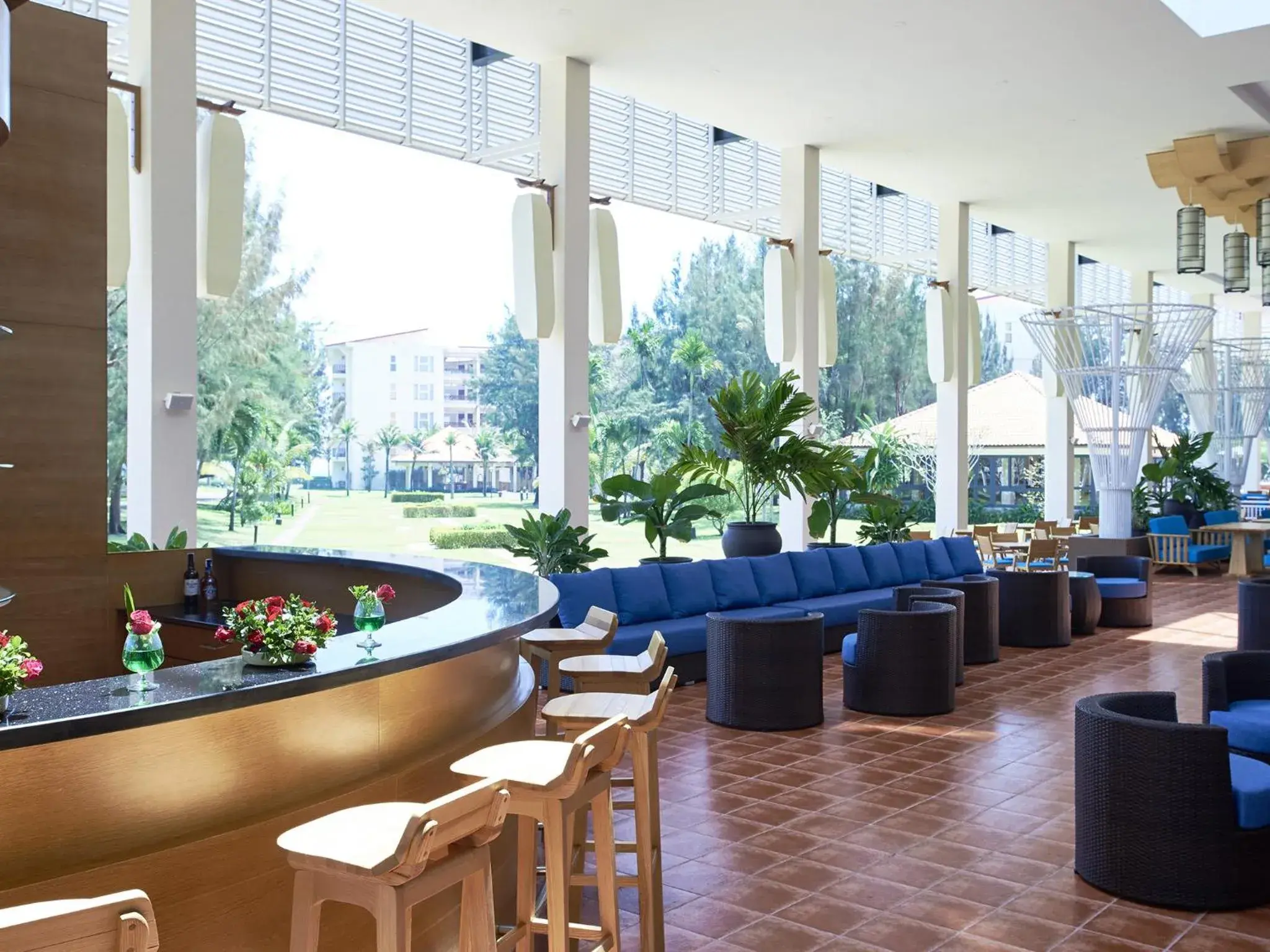 Restaurant/places to eat in Sandy Beach Non Nuoc Resort Restaurant/places to eat in Sandy Beach Non Nuoc Resort