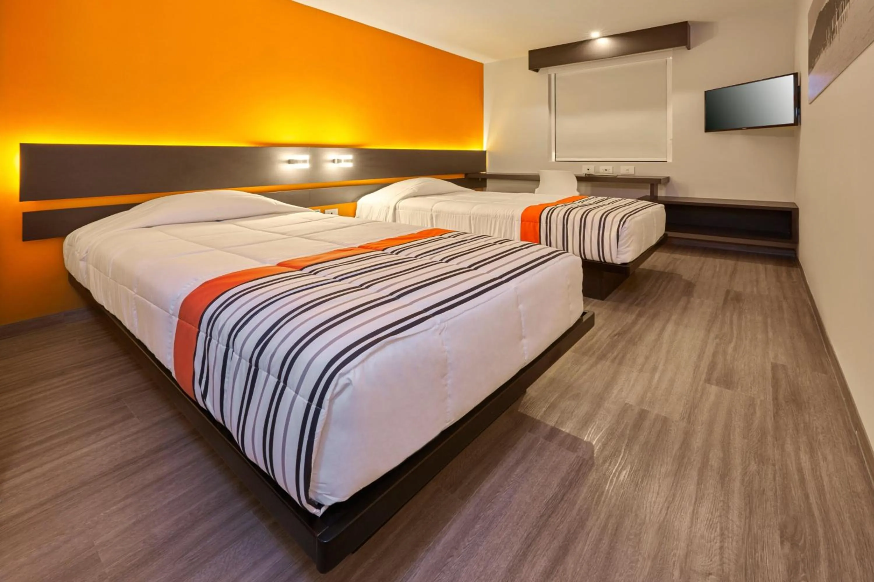 Bedroom, Bed in City Express Junior by Marriott Leon Centro de Convenciones