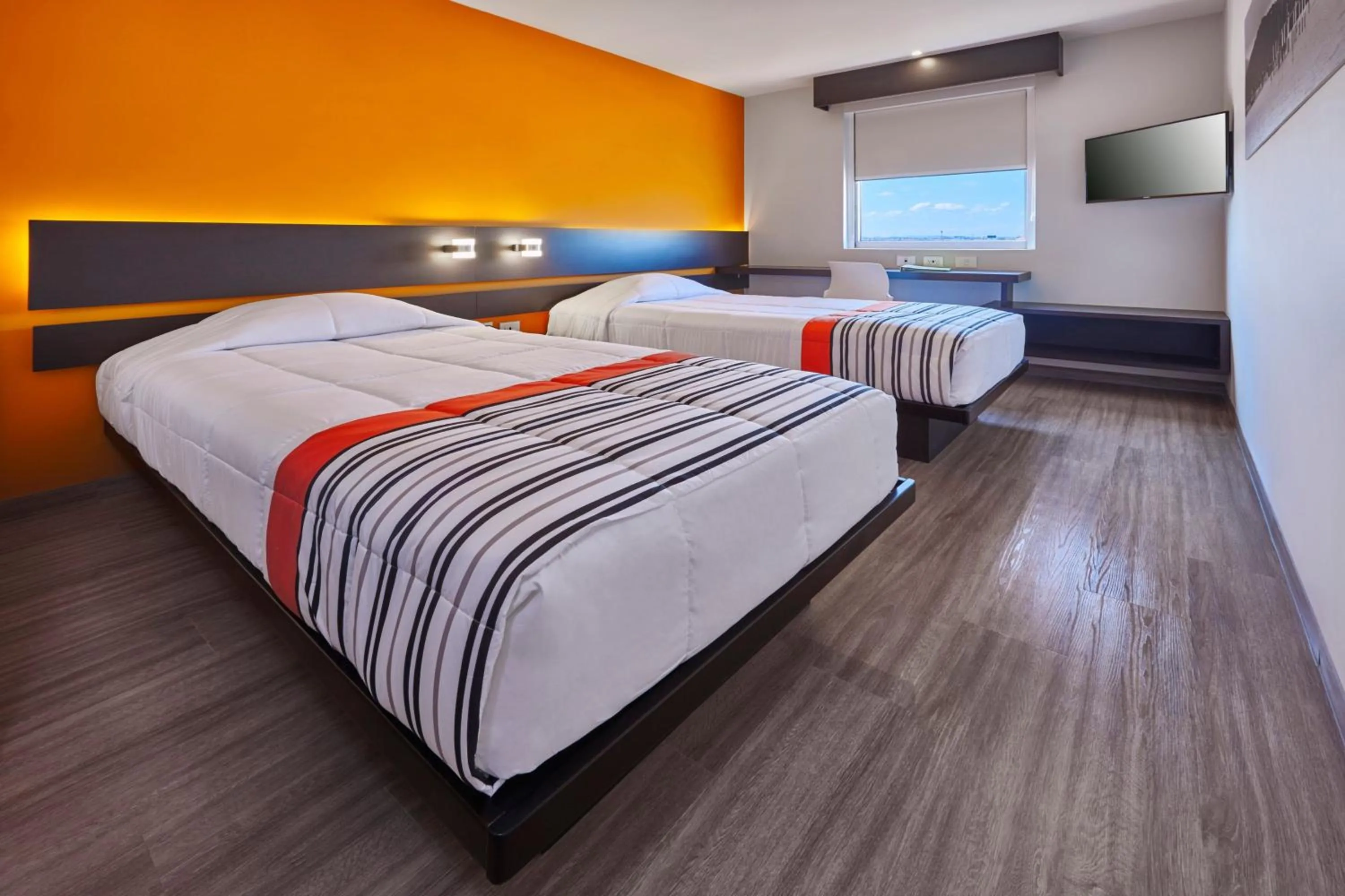 Bedroom, Bed in City Express Junior by Marriott Leon Centro de Convenciones