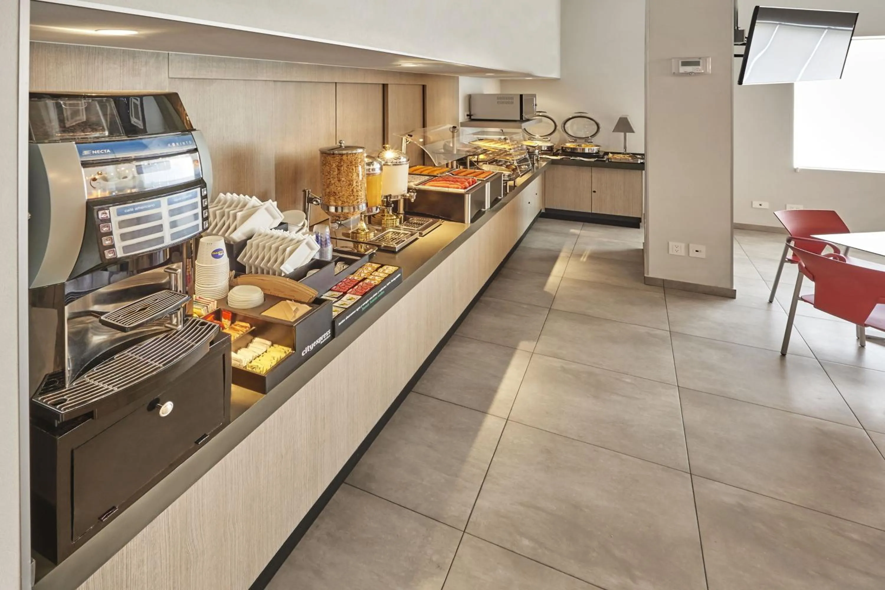 Breakfast in City Express Junior by Marriott Leon Centro de Convenciones