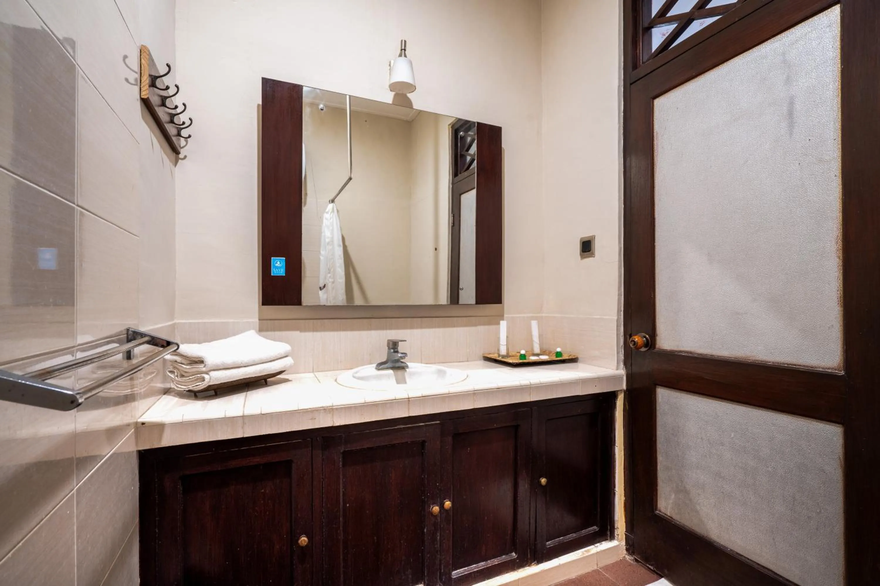 Bathroom in Samawa Transit Hotel