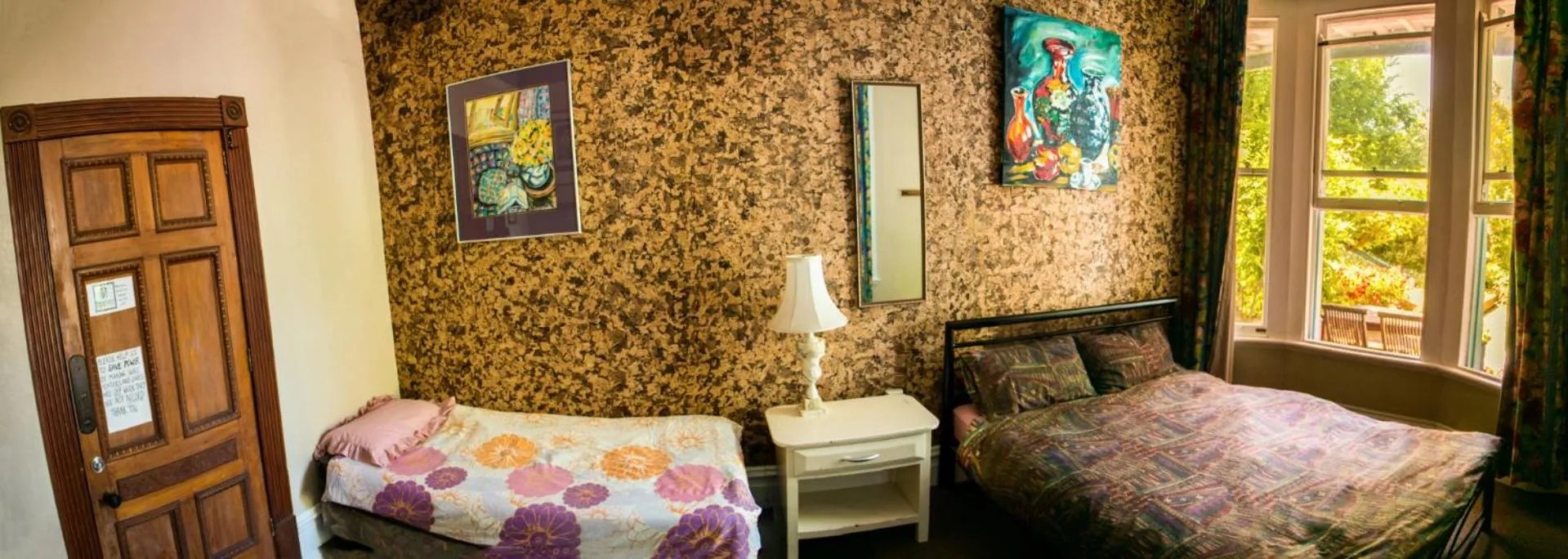 Bedroom, Bed in The Palace Backpackers