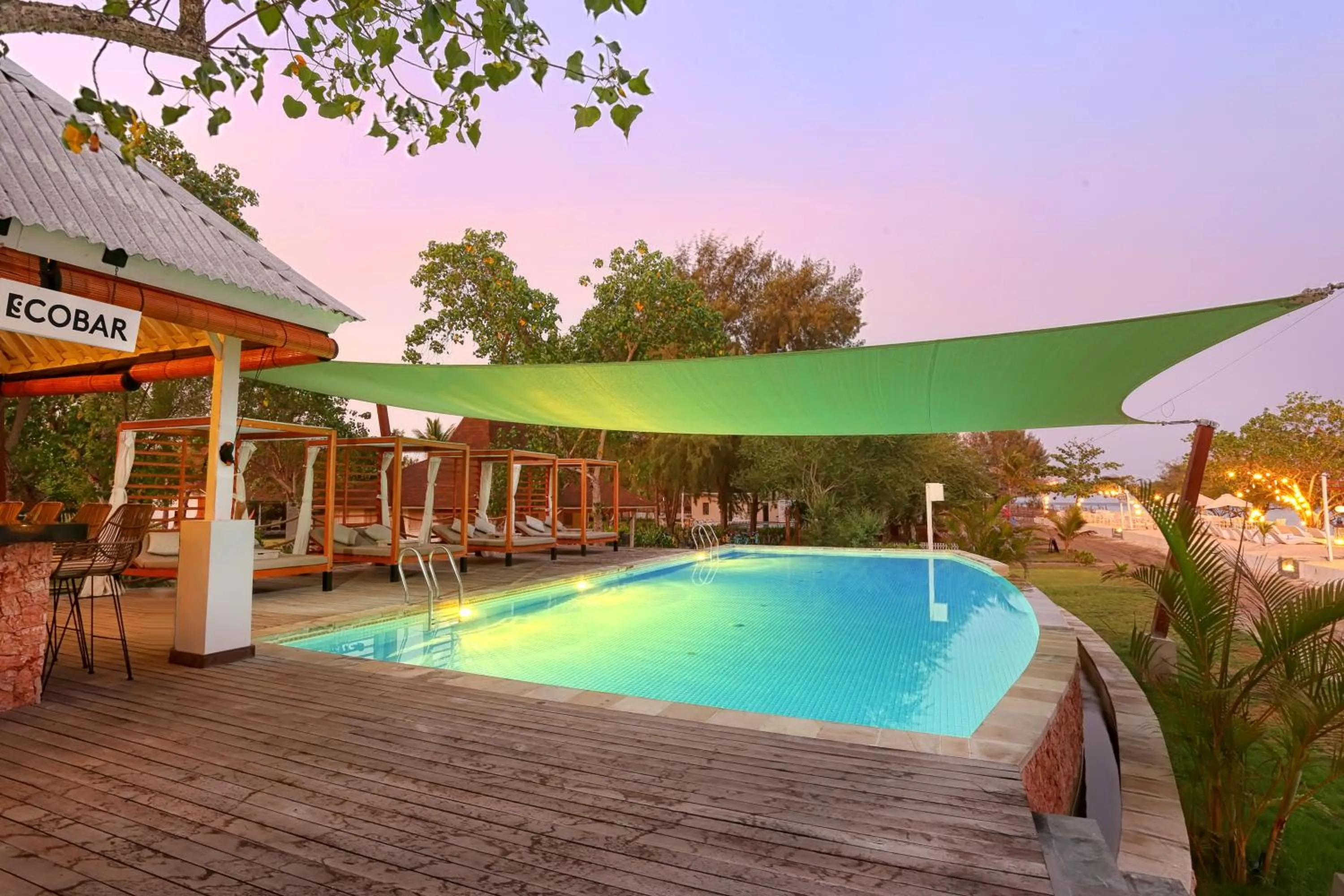 Swimming pool in Gili Eco Villas